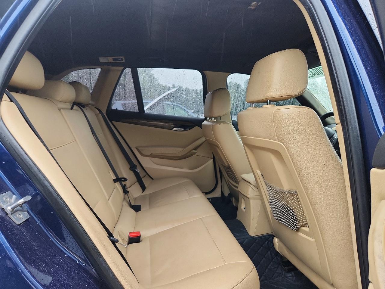 2014 Bmw X1 Xdrive28i Blue vin: WBAVL1C56EVY22013