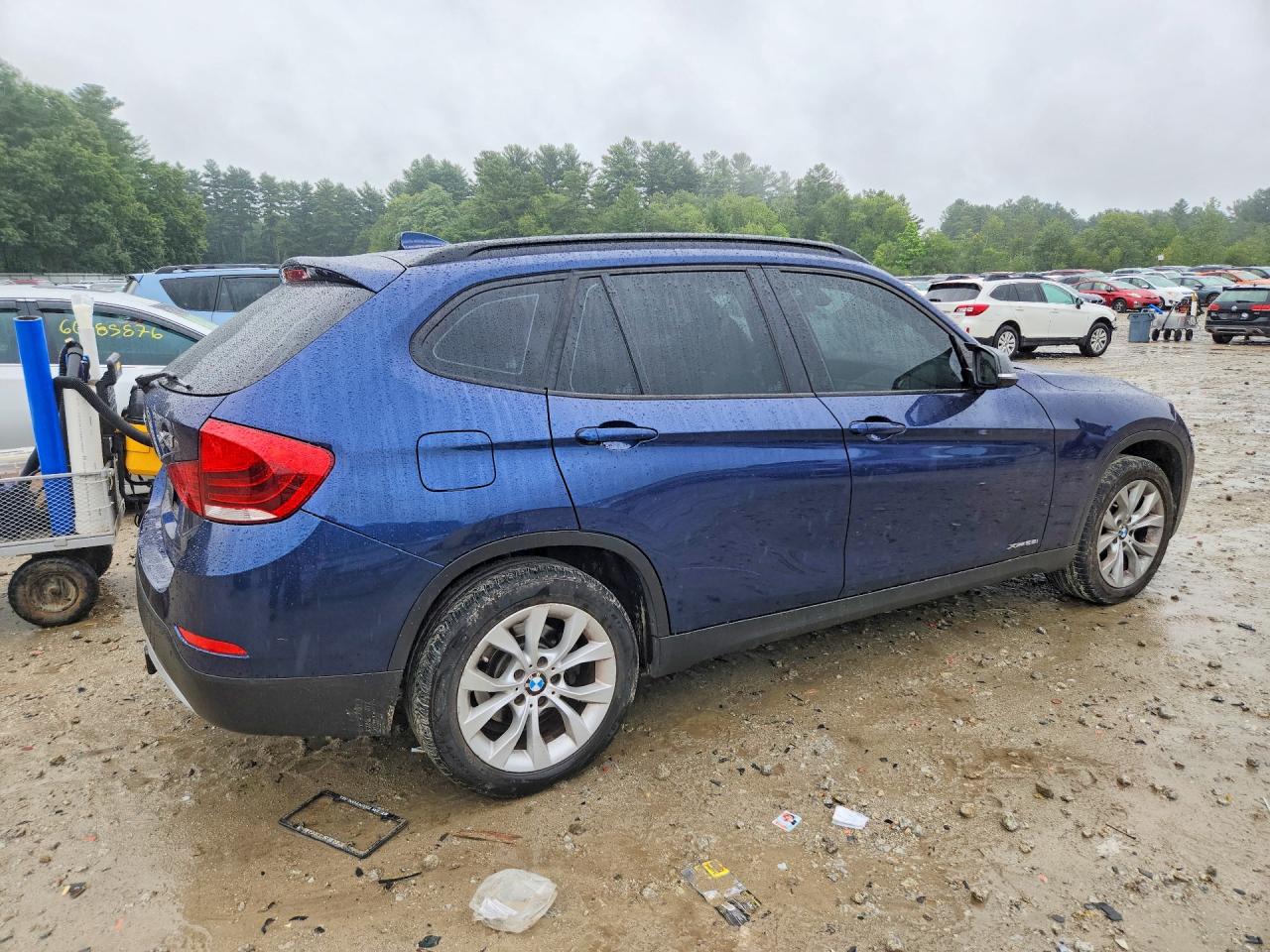 2014 Bmw X1 Xdrive28i Blue vin: WBAVL1C56EVY22013