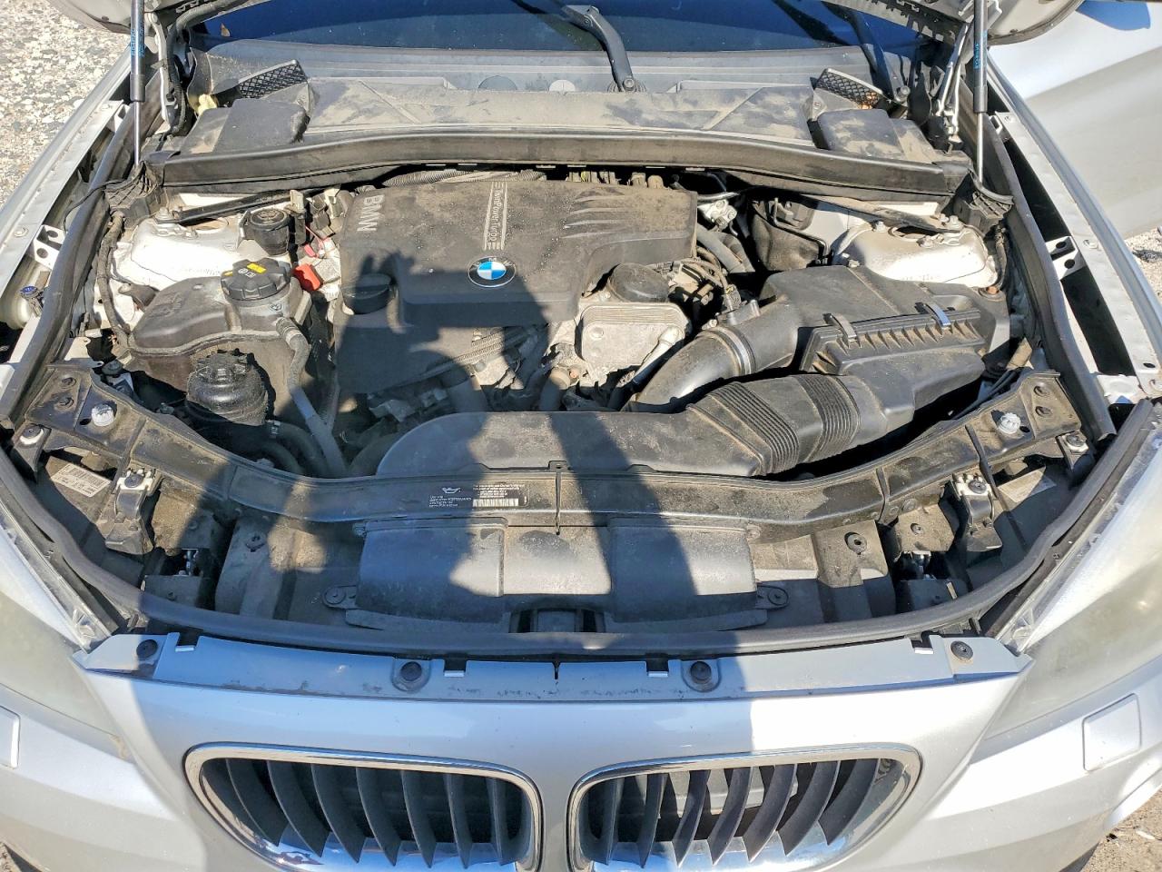 2014 Bmw X1 Xdrive28i Silver vin: WBAVL1C56EVY24053