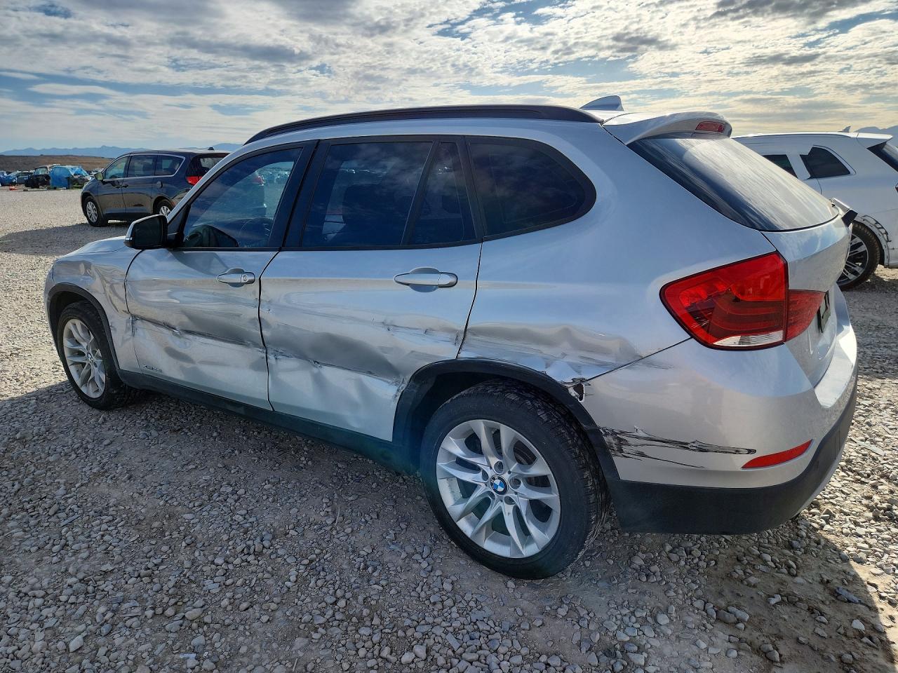 2015 Bmw X1 Xdrive28i Silver vin: WBAVL1C56FVY39878