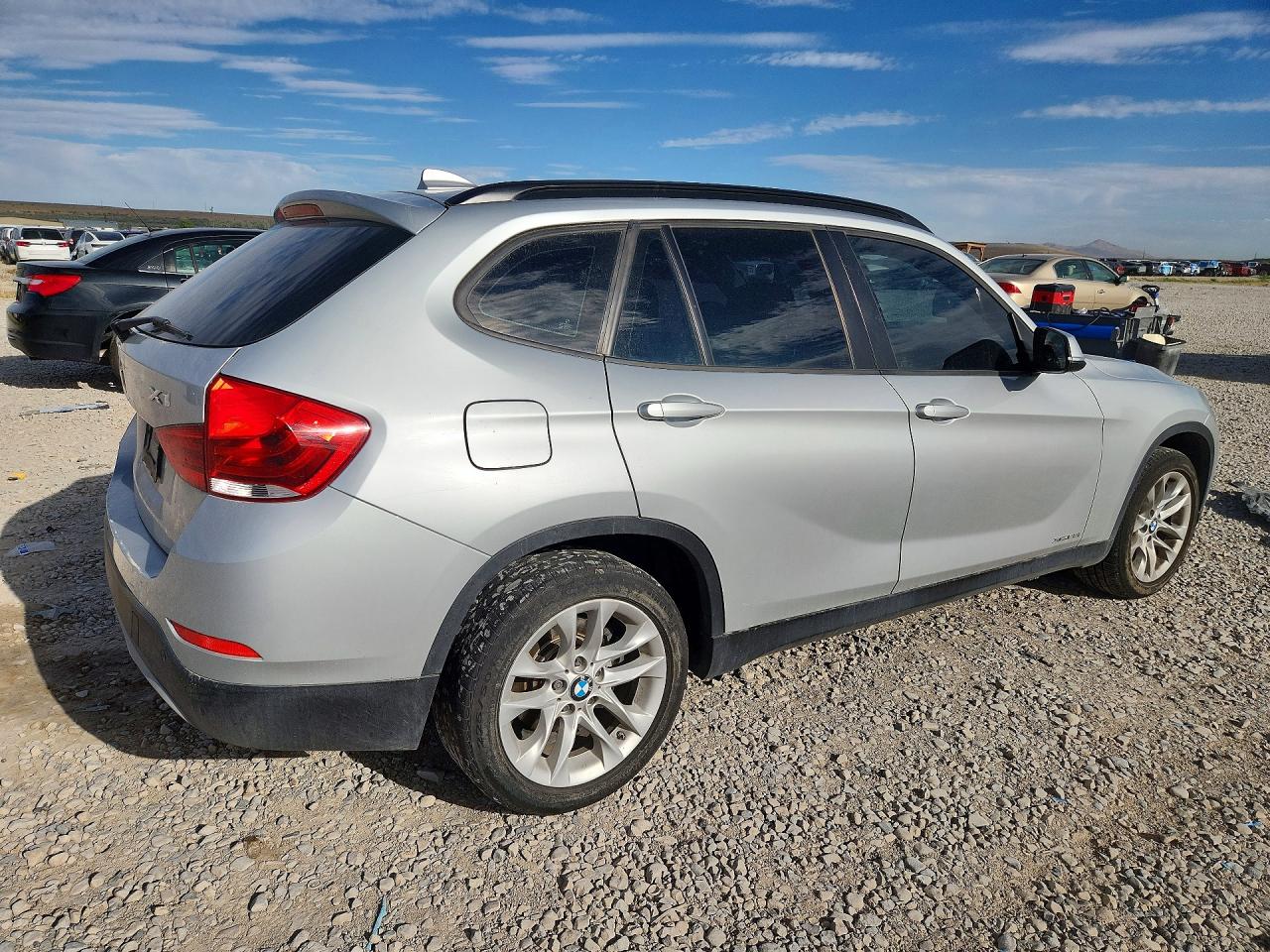2015 Bmw X1 Xdrive28i Silver vin: WBAVL1C56FVY39878