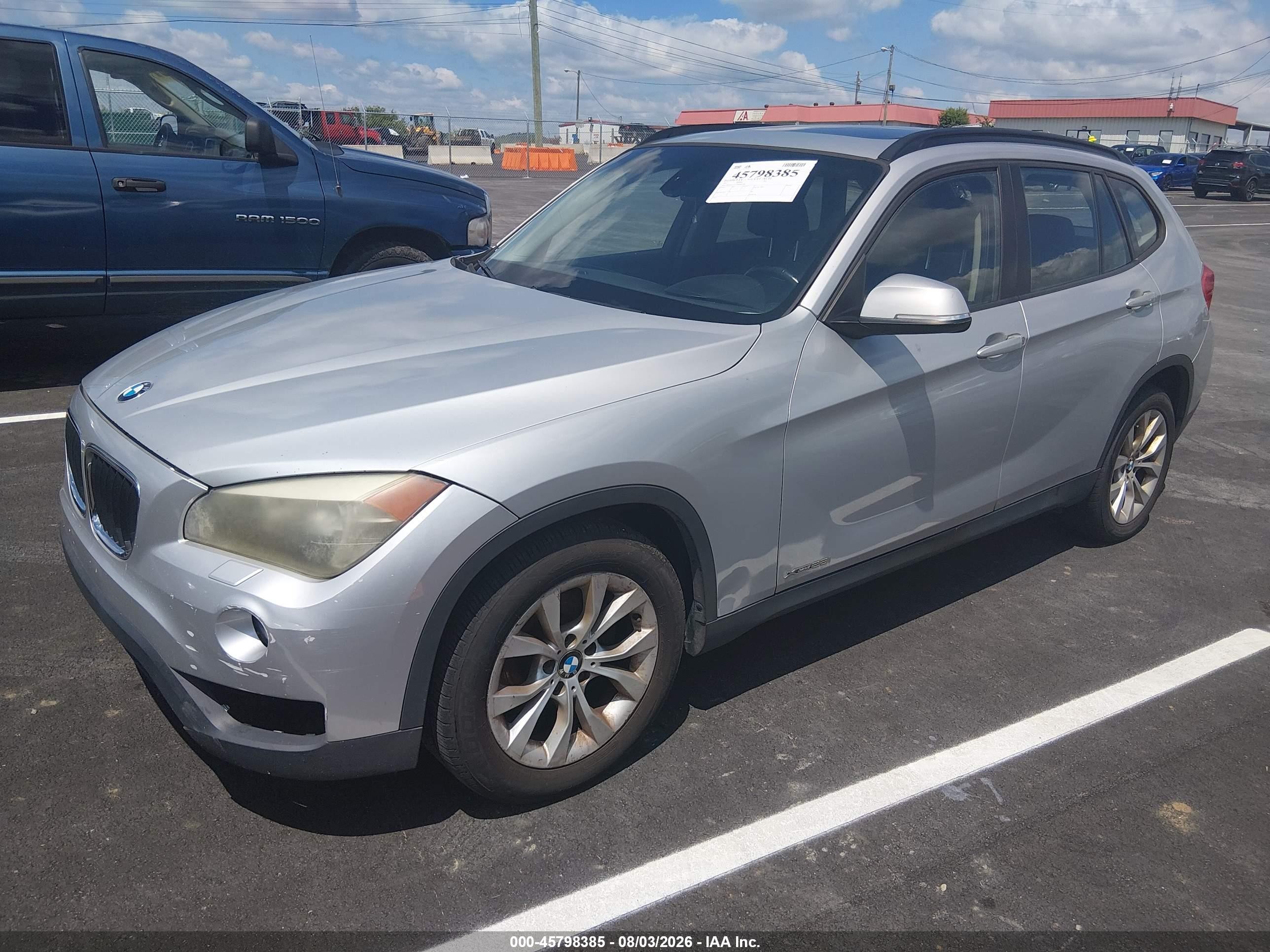 2013 Bmw X1 Xdrive28i Silver vin: WBAVL1C57DVR85106