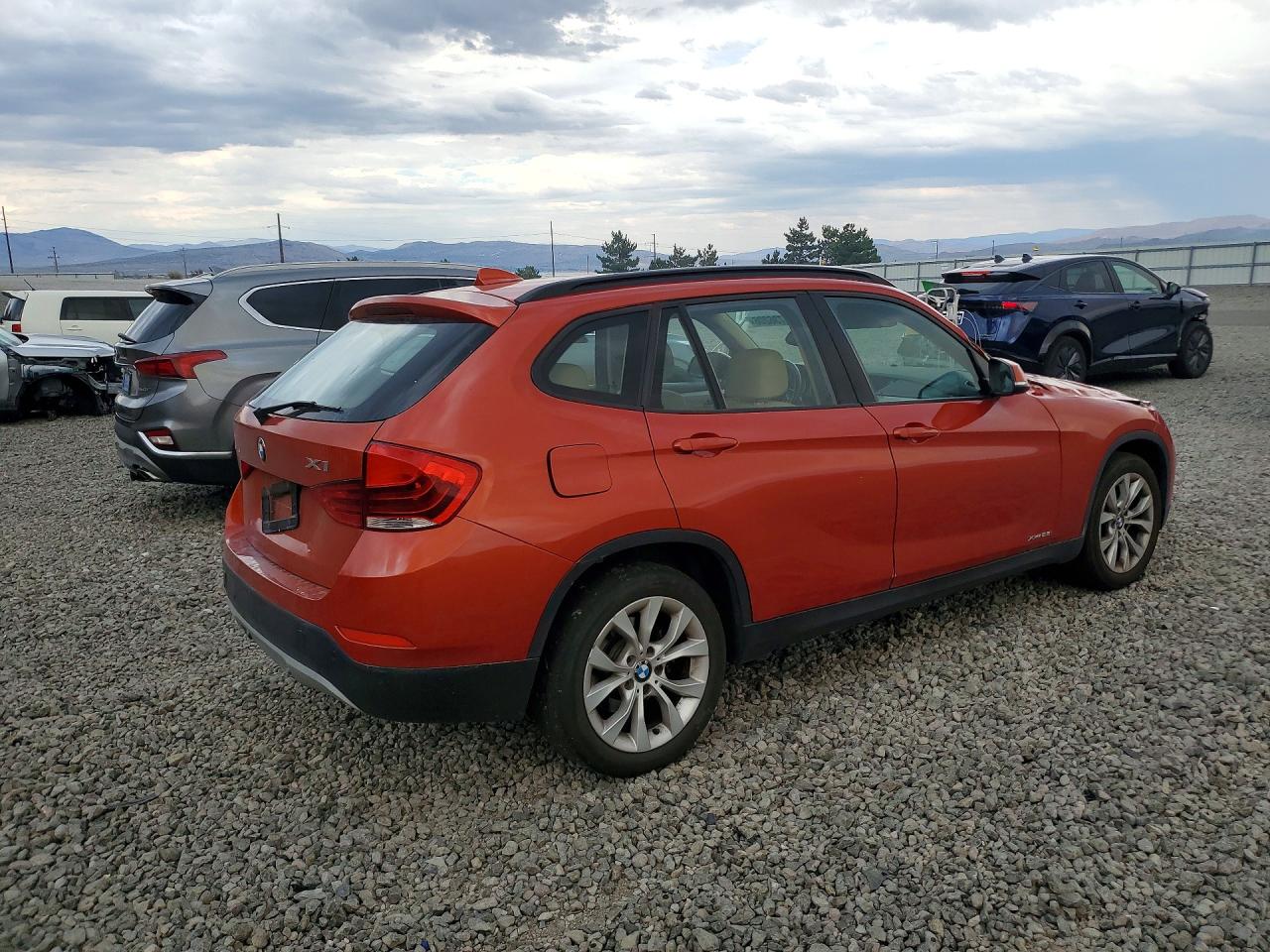 2014 Bmw X1 Xdrive28i Orange vin: WBAVL1C57EVY19881