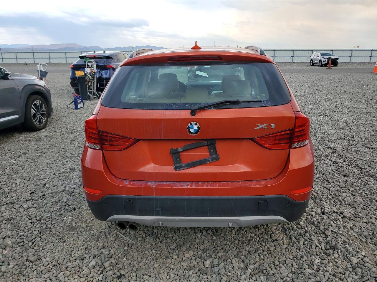 2014 Bmw X1 Xdrive28i Orange vin: WBAVL1C57EVY19881