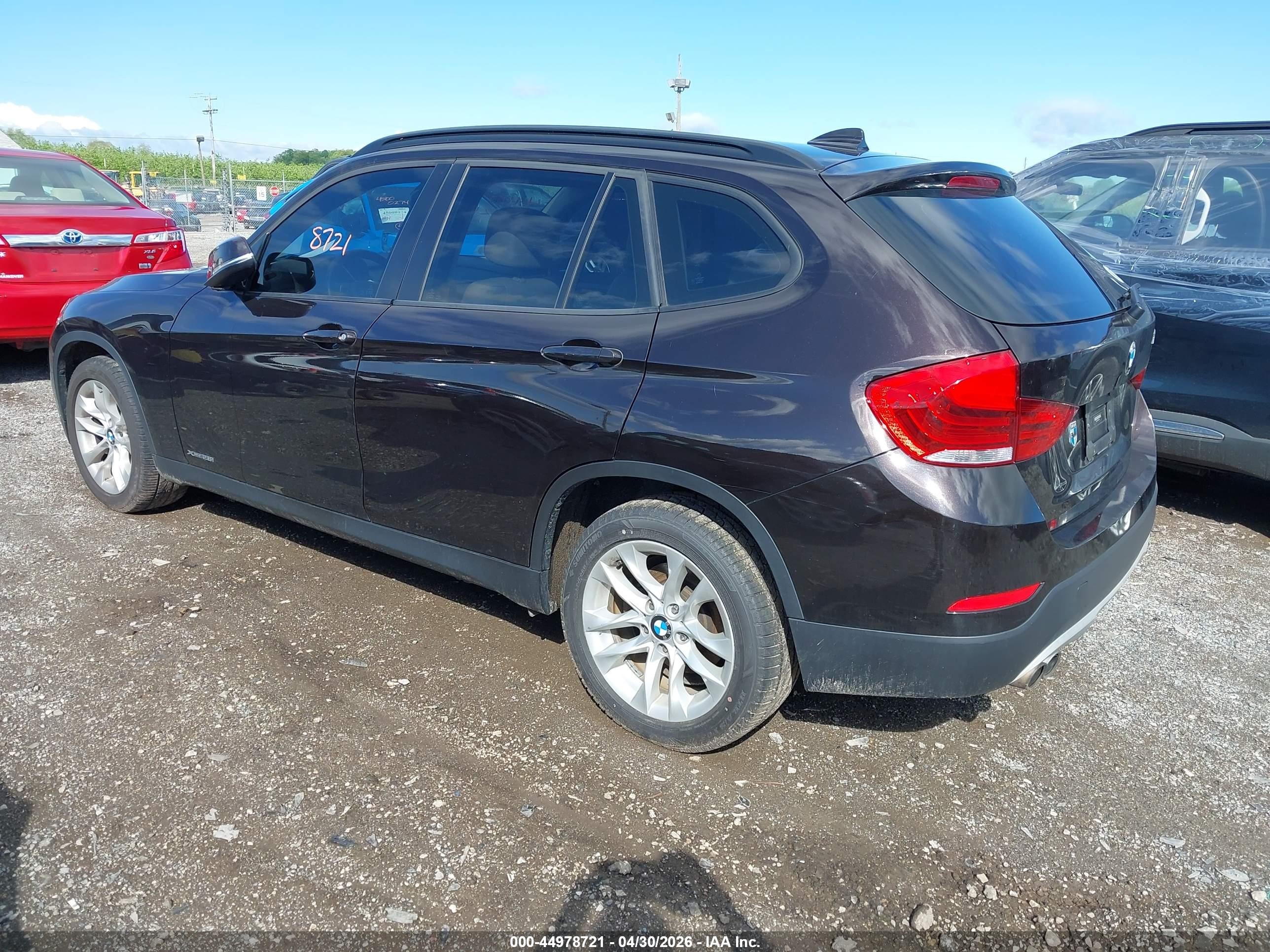 2015 Bmw X1 Xdrive28i Brown vin: WBAVL1C57FVY34561