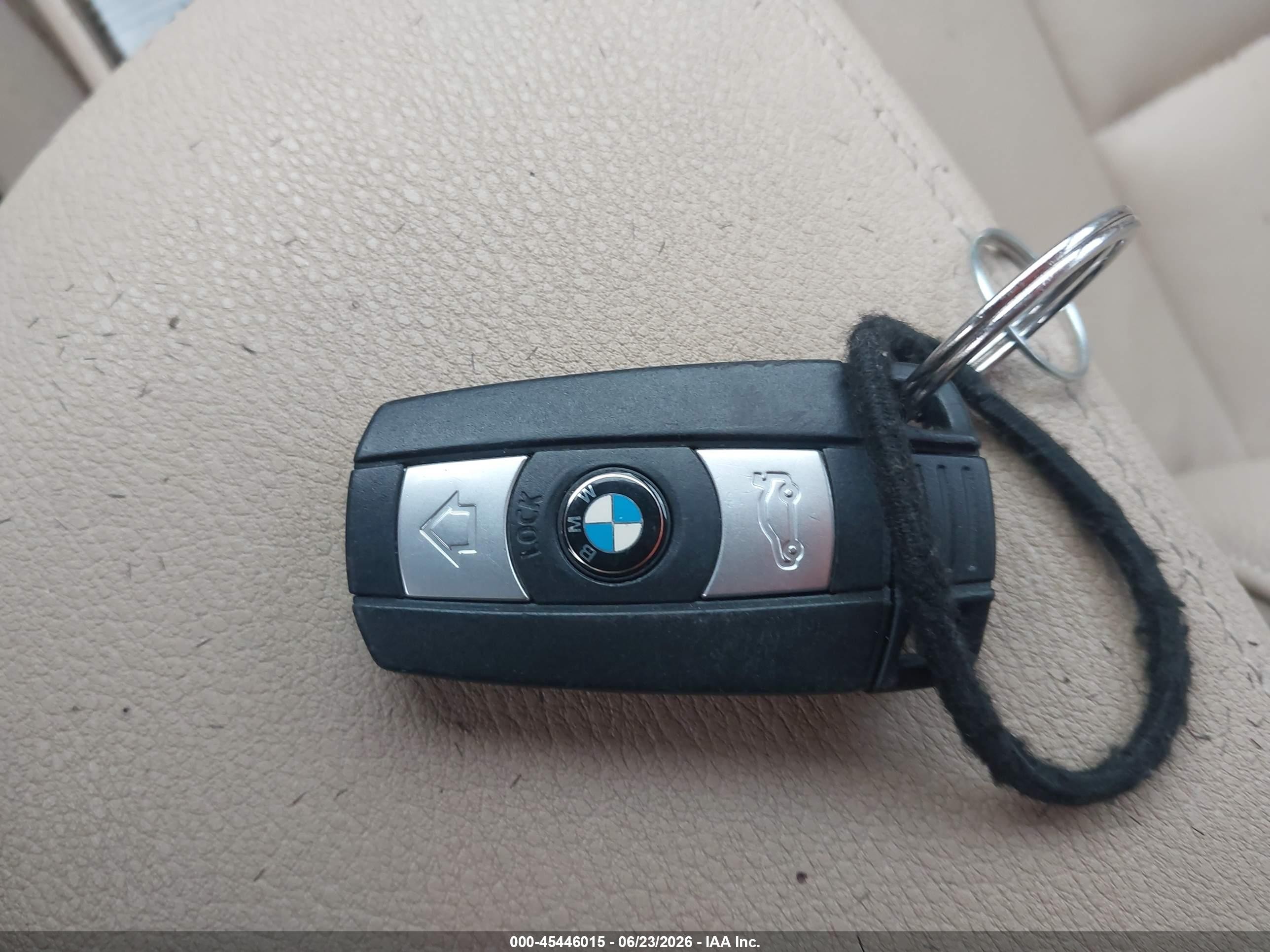 2015 Bmw X1 Xdrive28i White vin: WBAVL1C57FVY39176