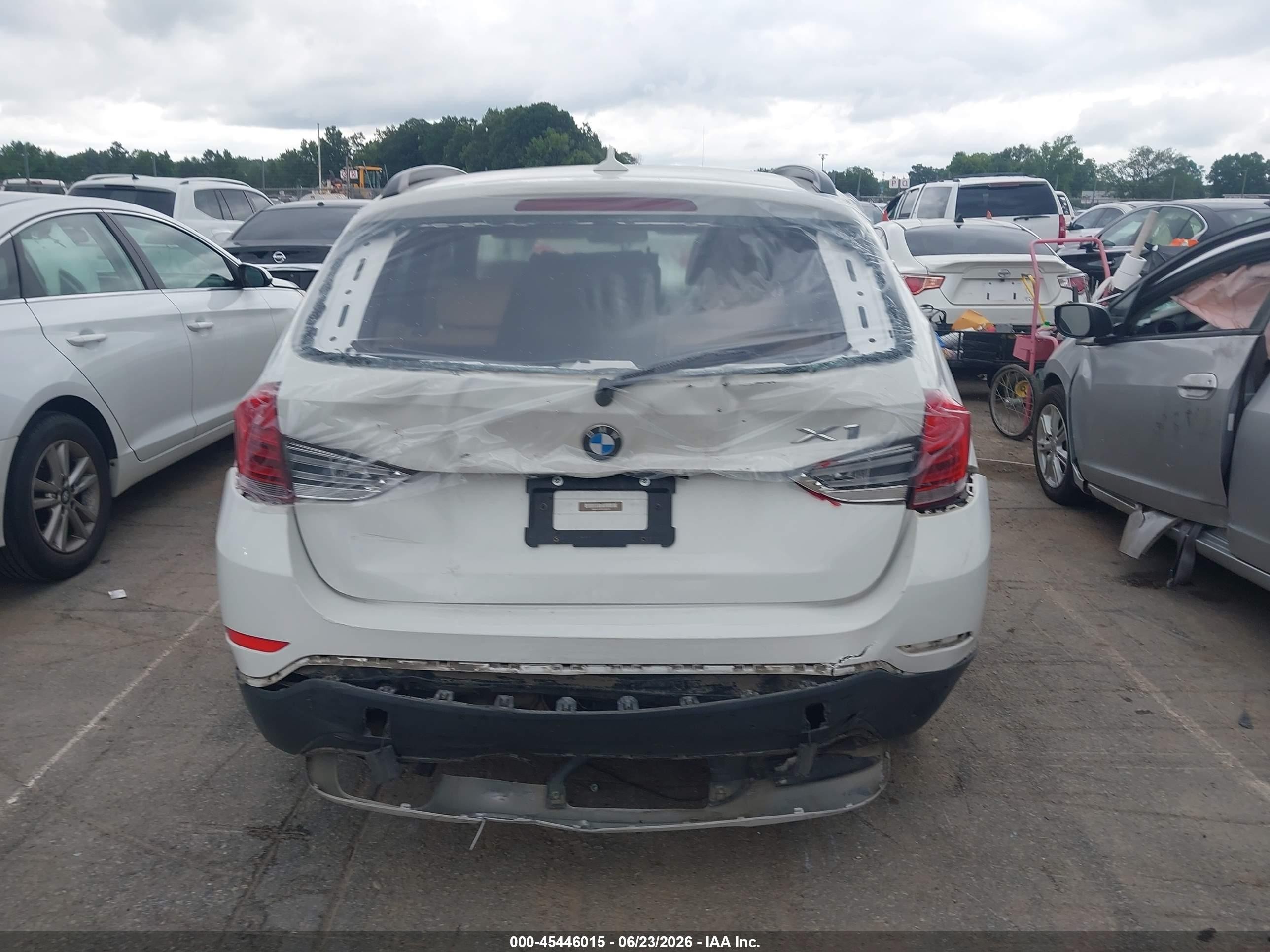 2015 Bmw X1 Xdrive28i White vin: WBAVL1C57FVY39176