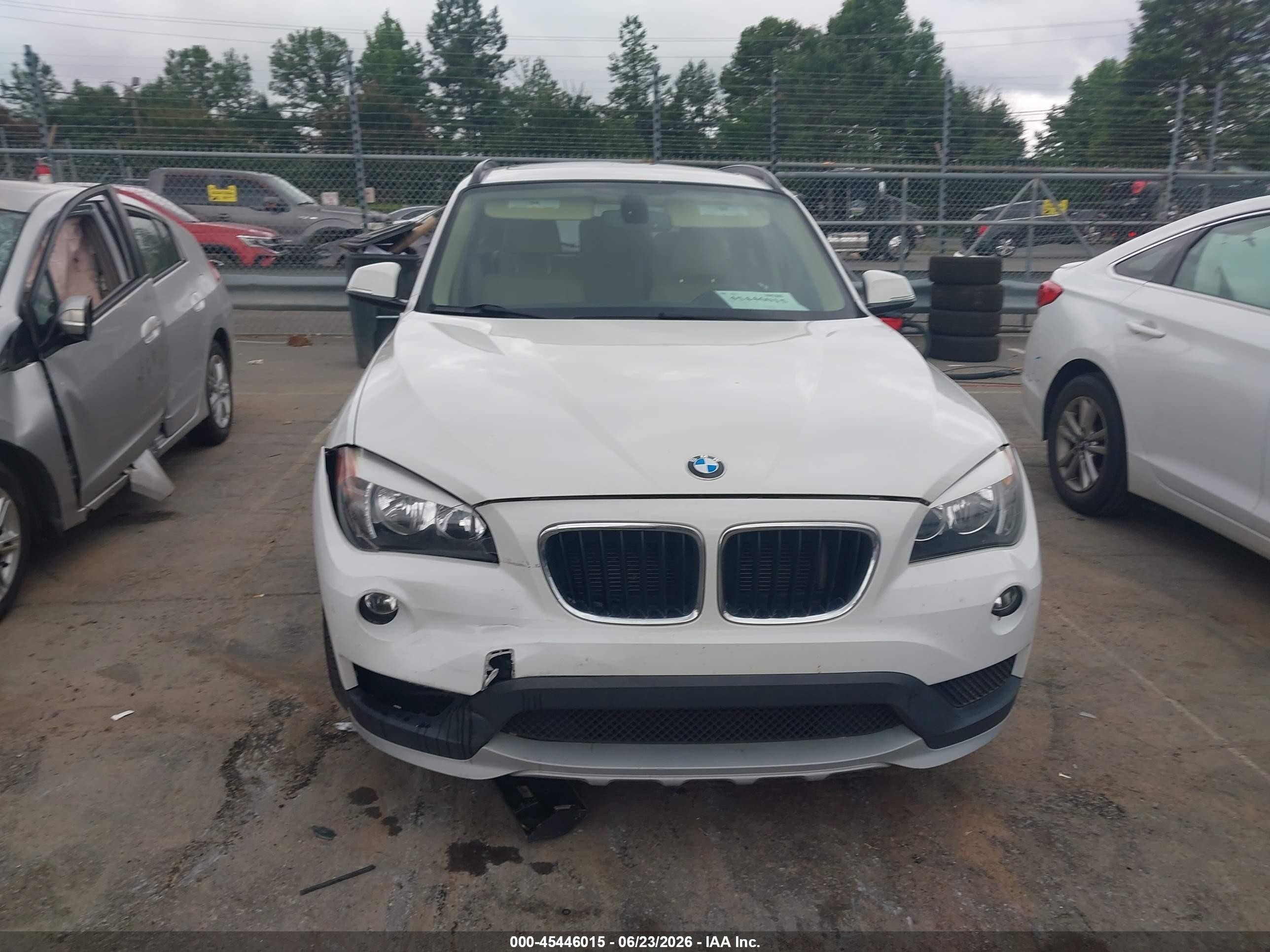 2015 Bmw X1 Xdrive28i White vin: WBAVL1C57FVY39176