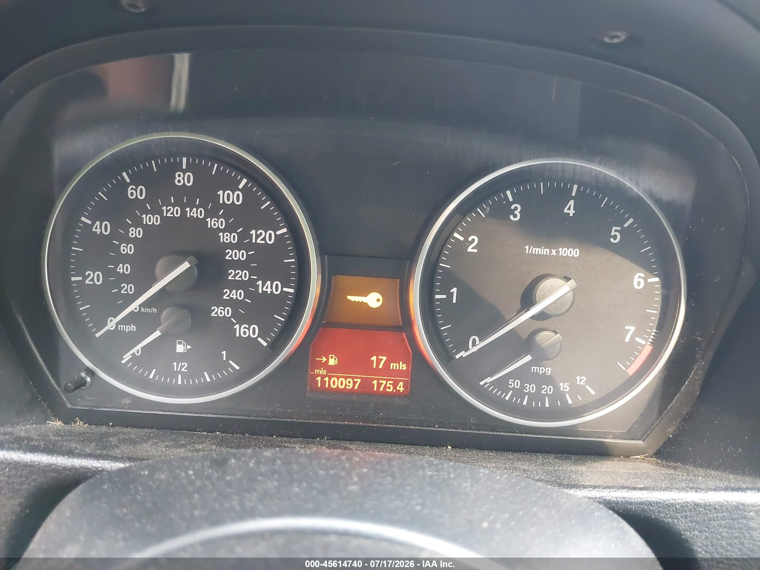 2013 Bmw X1 Xdrive28i Черный vin: WBAVL1C58DVR86703