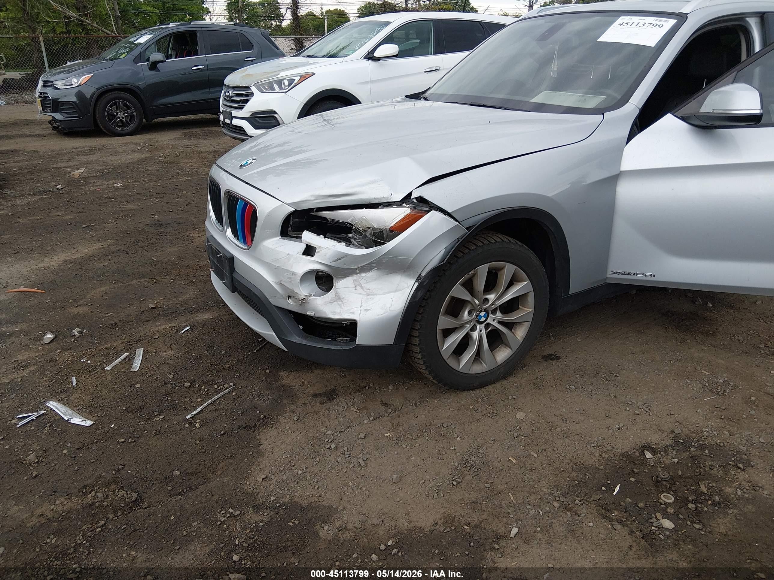2013 Bmw X1 Xdrive28i Silver vin: WBAVL1C58DVR91965