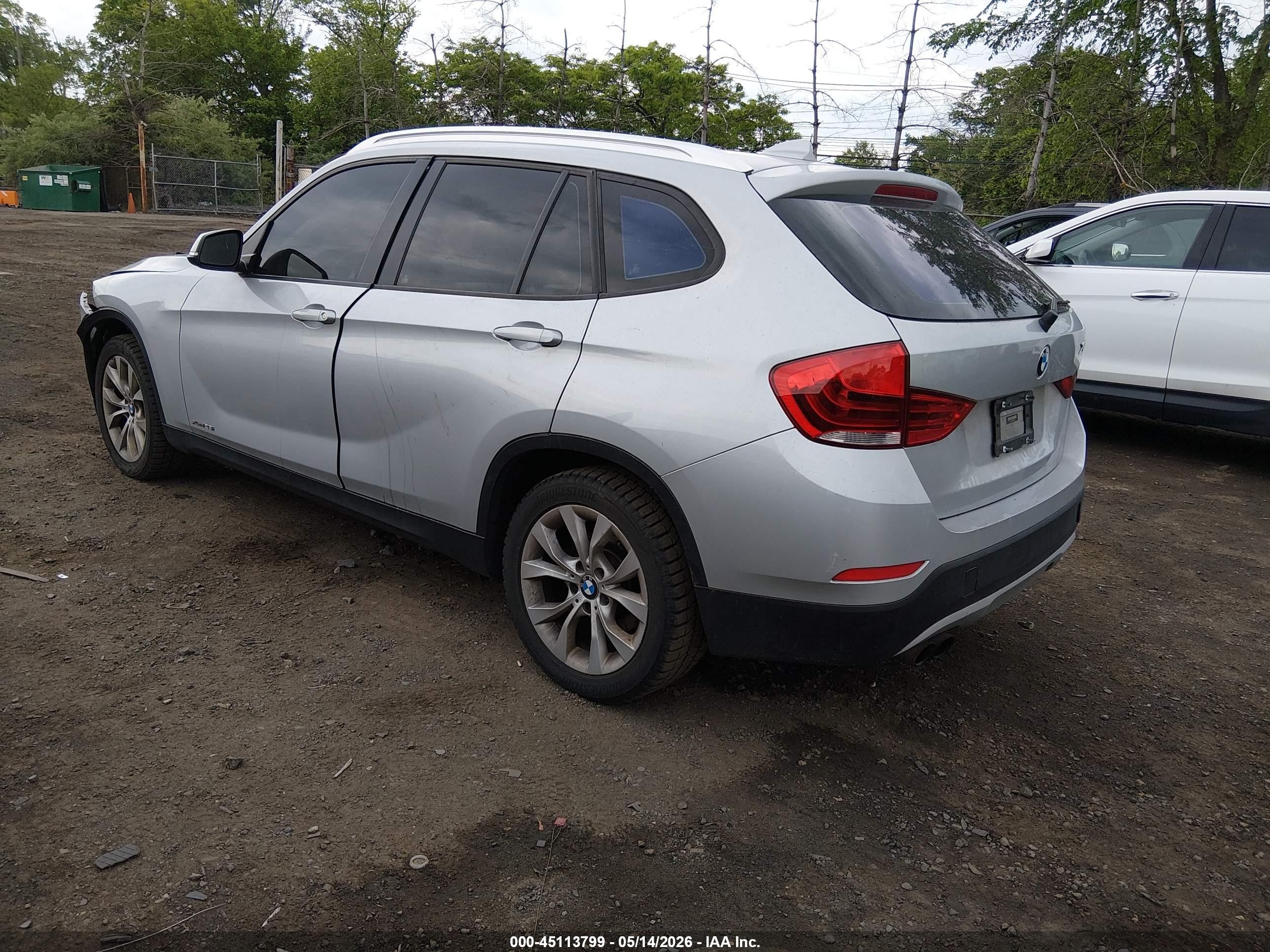 2013 Bmw X1 Xdrive28i Silver vin: WBAVL1C58DVR91965