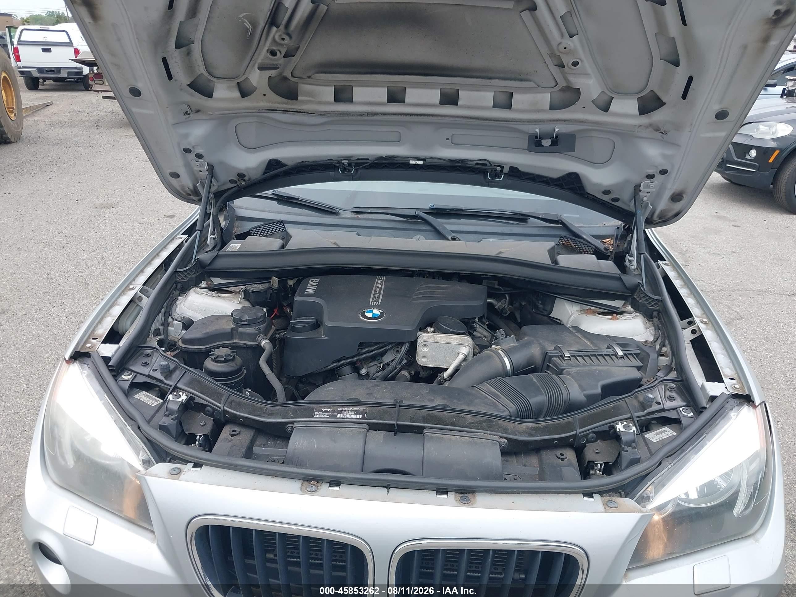 2014 Bmw X1 Xdrive28i Silver vin: WBAVL1C58EVR93314