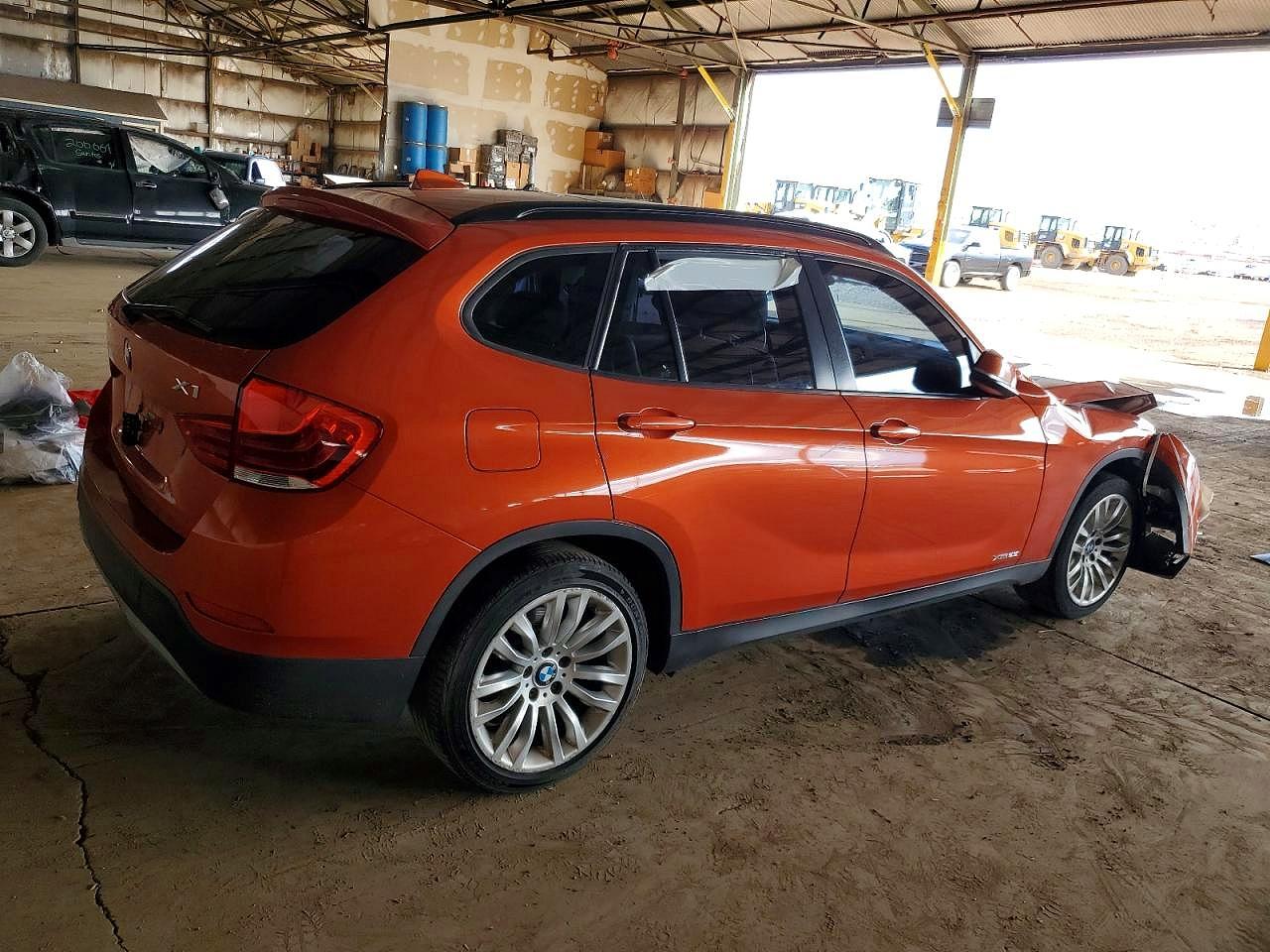 2014 Bmw X1 Xdrive28i Orange vin: WBAVL1C58EVY12437