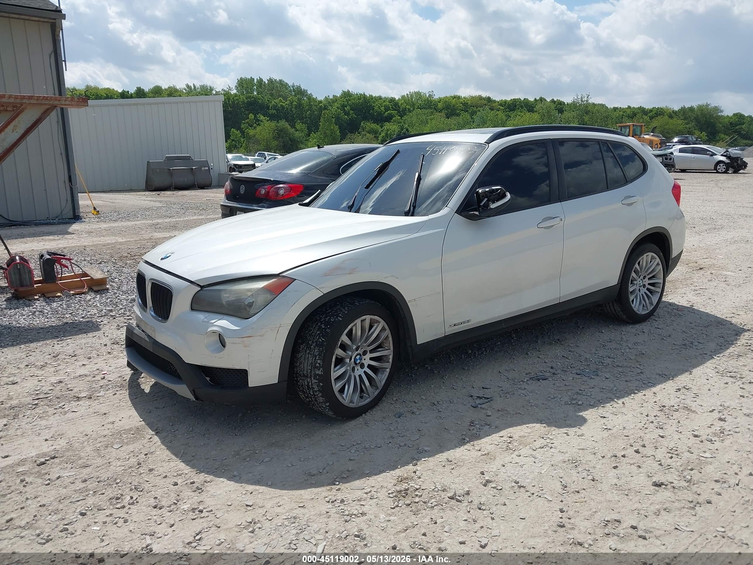 2014 Bmw X1 Xdrive28i White vin: WBAVL1C58EVY13636