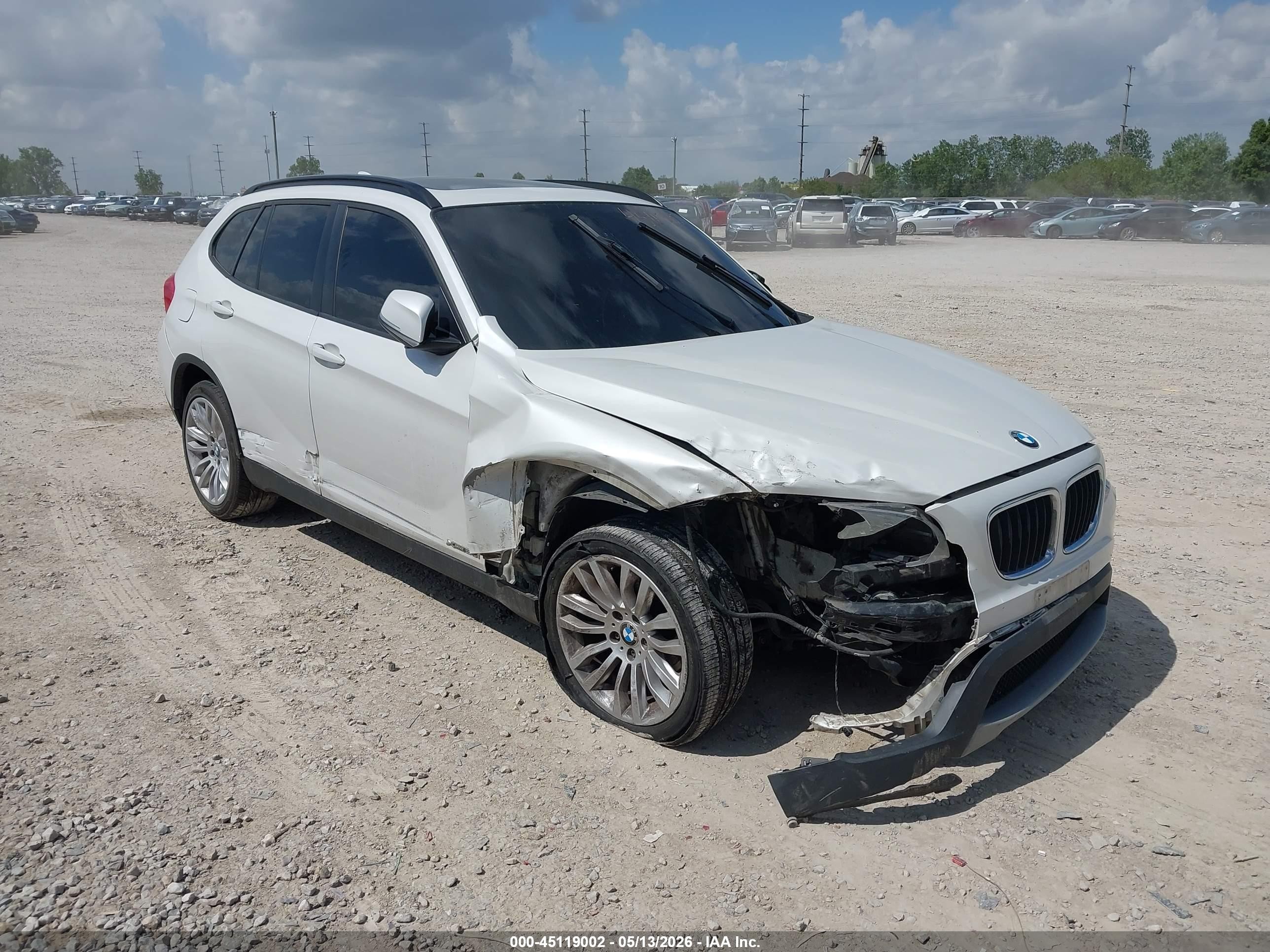2014 Bmw X1 Xdrive28i White vin: WBAVL1C58EVY13636