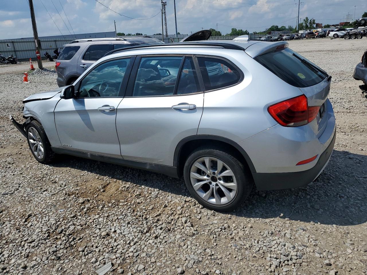 2014 Bmw X1 Xdrive28i Серебряный vin: WBAVL1C58EVY17136