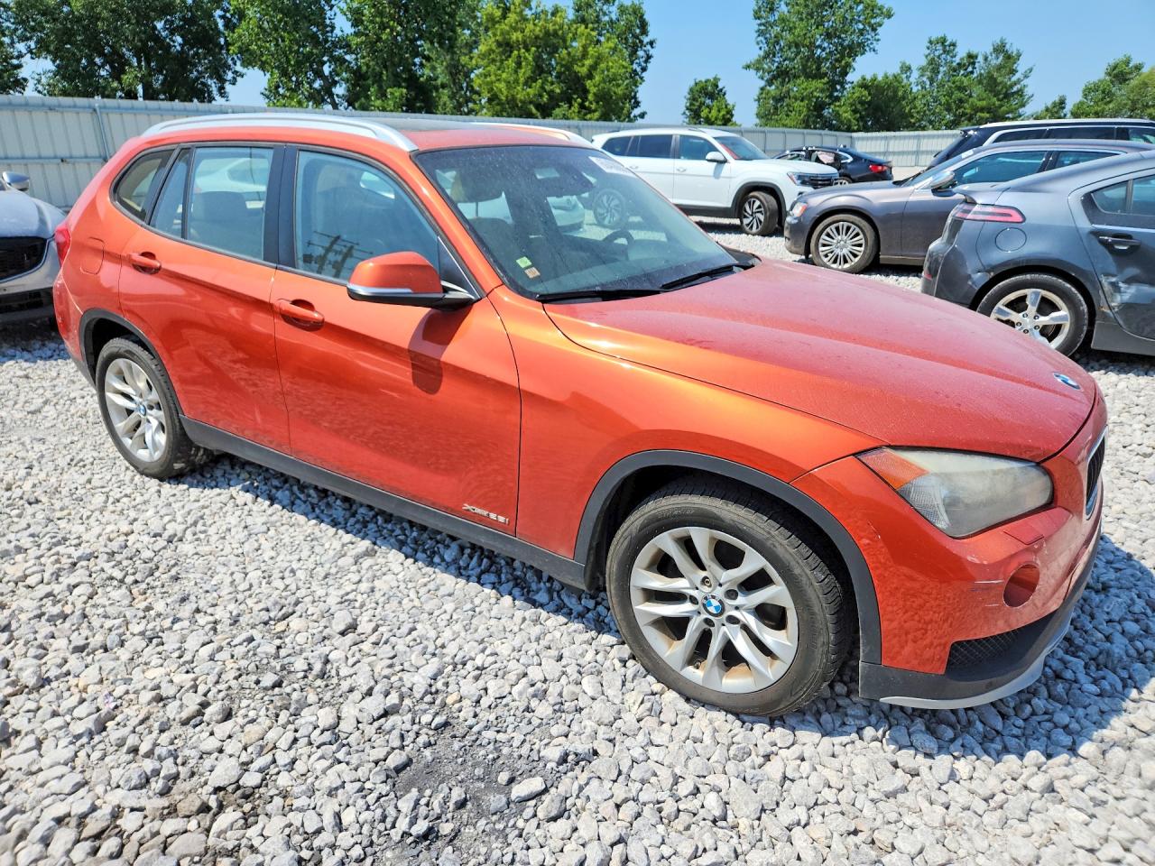 2015 Bmw X1 Xdrive28i Orange vin: WBAVL1C58FVY24623