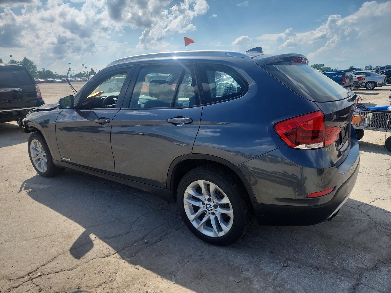 2015 Bmw X1 Xdrive28i Gray vin: WBAVL1C58FVY31085