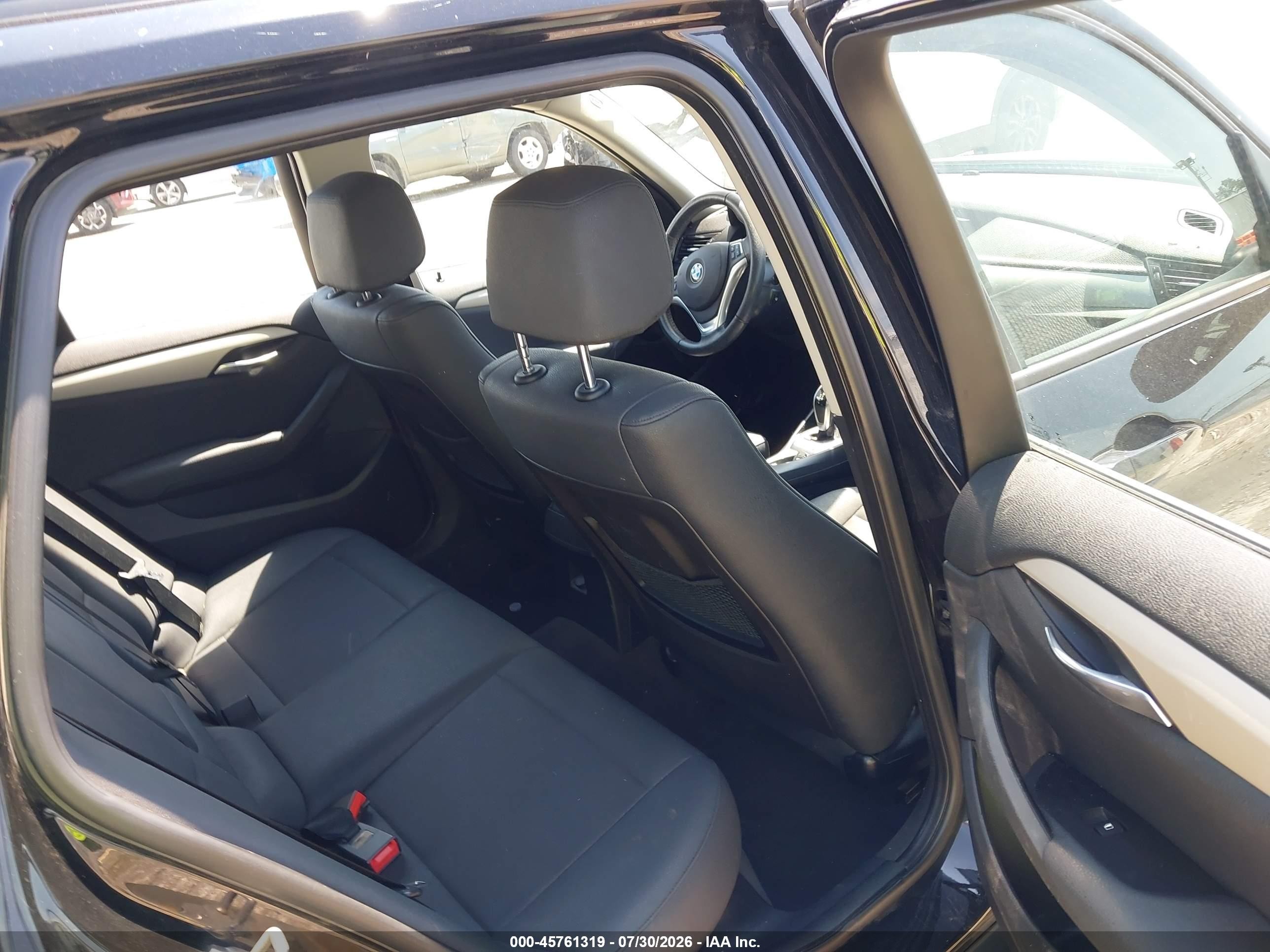 2015 Bmw X1 Xdrive28i Black vin: WBAVL1C58FVY32186