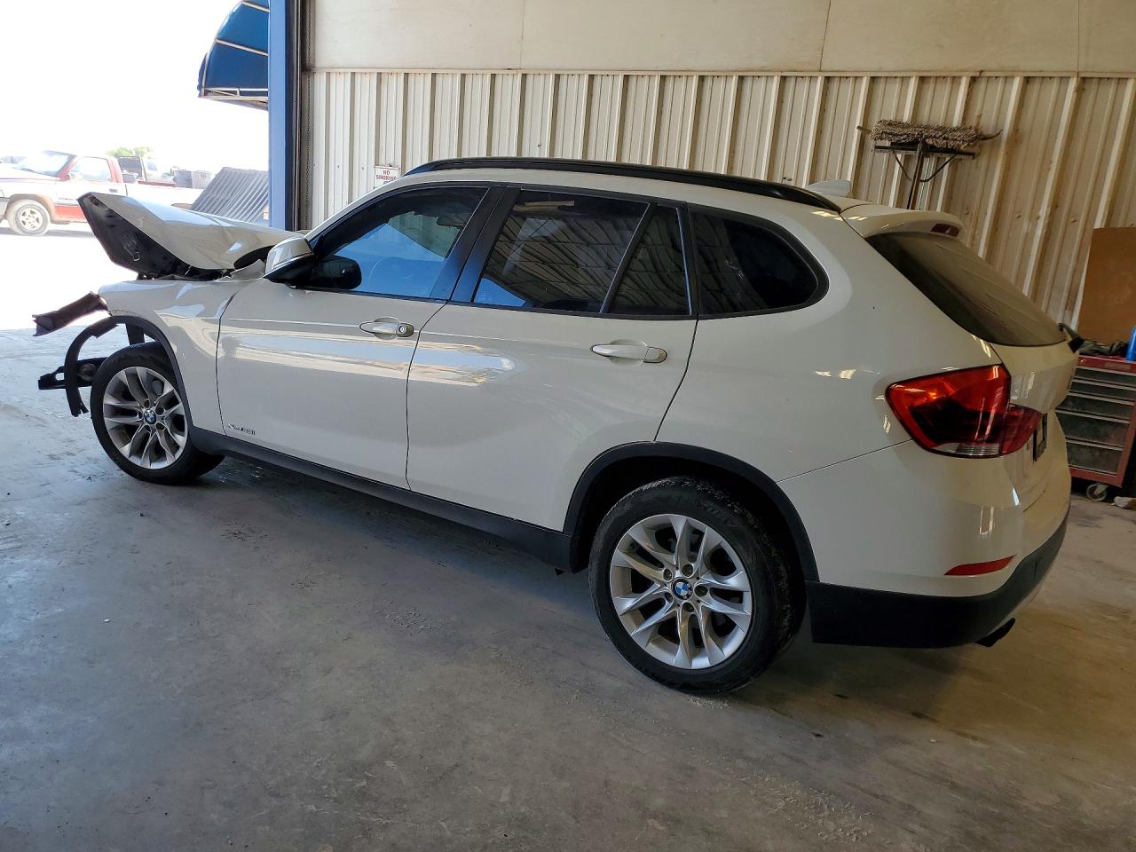 2015 Bmw X1 Xdrive28i White vin: WBAVL1C58FVY33788