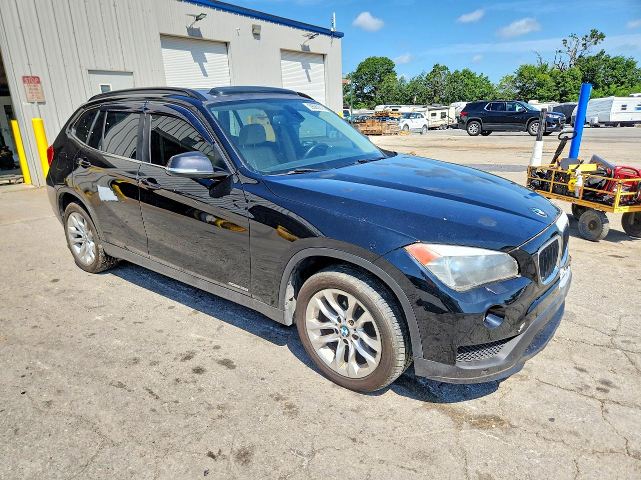 2015 Bmw X1 Xdrive28i Черный vin: WBAVL1C58FVY35119