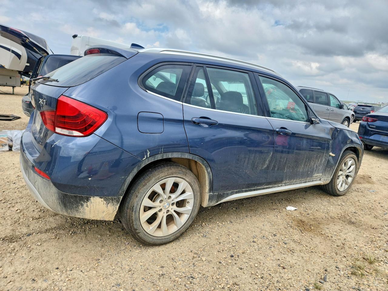 2012 Bmw X1 Xdrive28i Blue vin: WBAVL1C59CVR80889