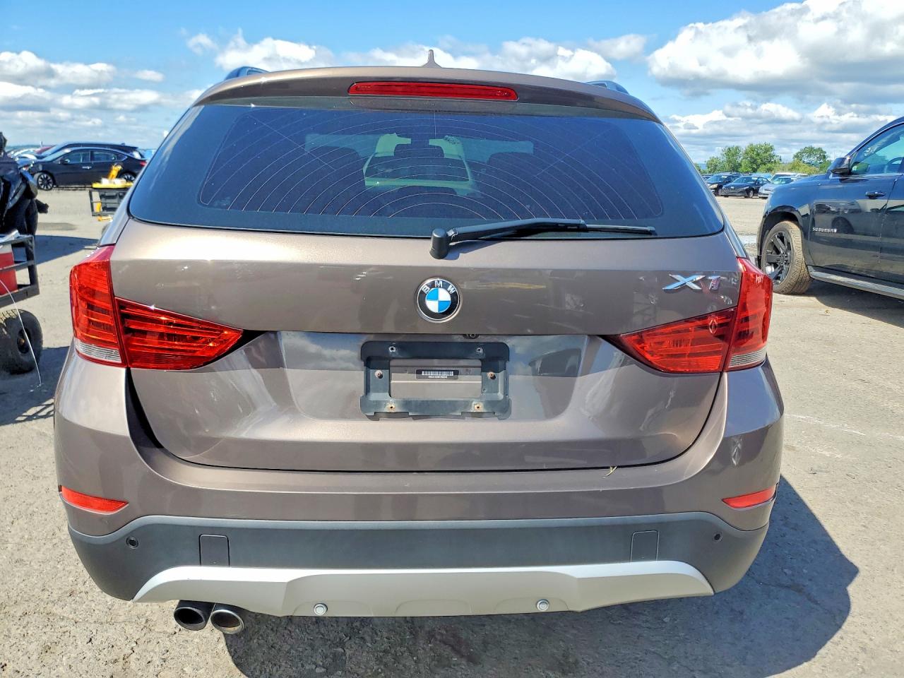 2013 Bmw X1 Xdrive28i Brown vin: WBAVL1C59DVR82045