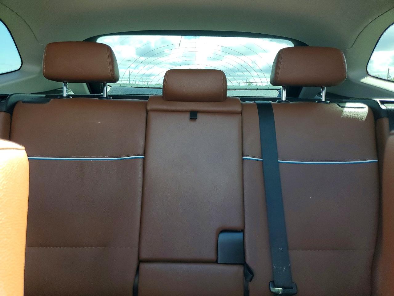 2013 Bmw X1 Xdrive28i Brown vin: WBAVL1C59DVR82045