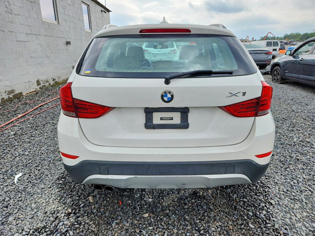 2013 Bmw X1 Xdrive28i White vin: WBAVL1C59DVR82594