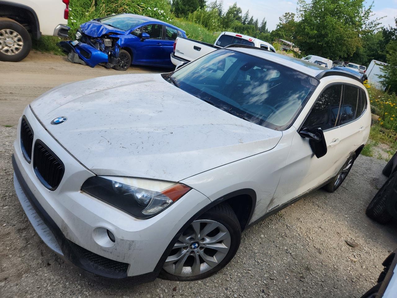 2013 Bmw X1 Xdrive28i White vin: WBAVL1C59DVR86113