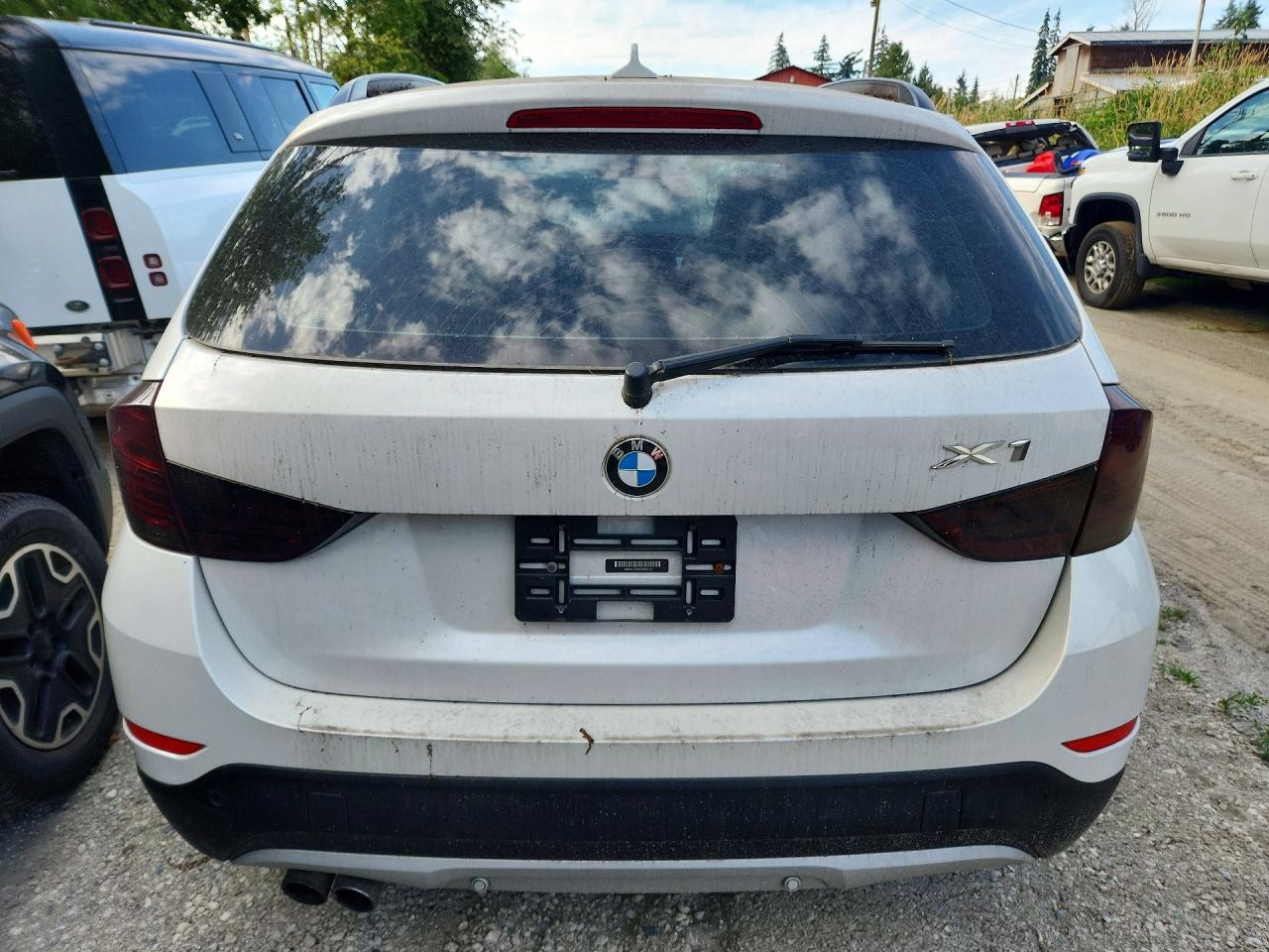 2013 Bmw X1 Xdrive28i White vin: WBAVL1C59DVR86113