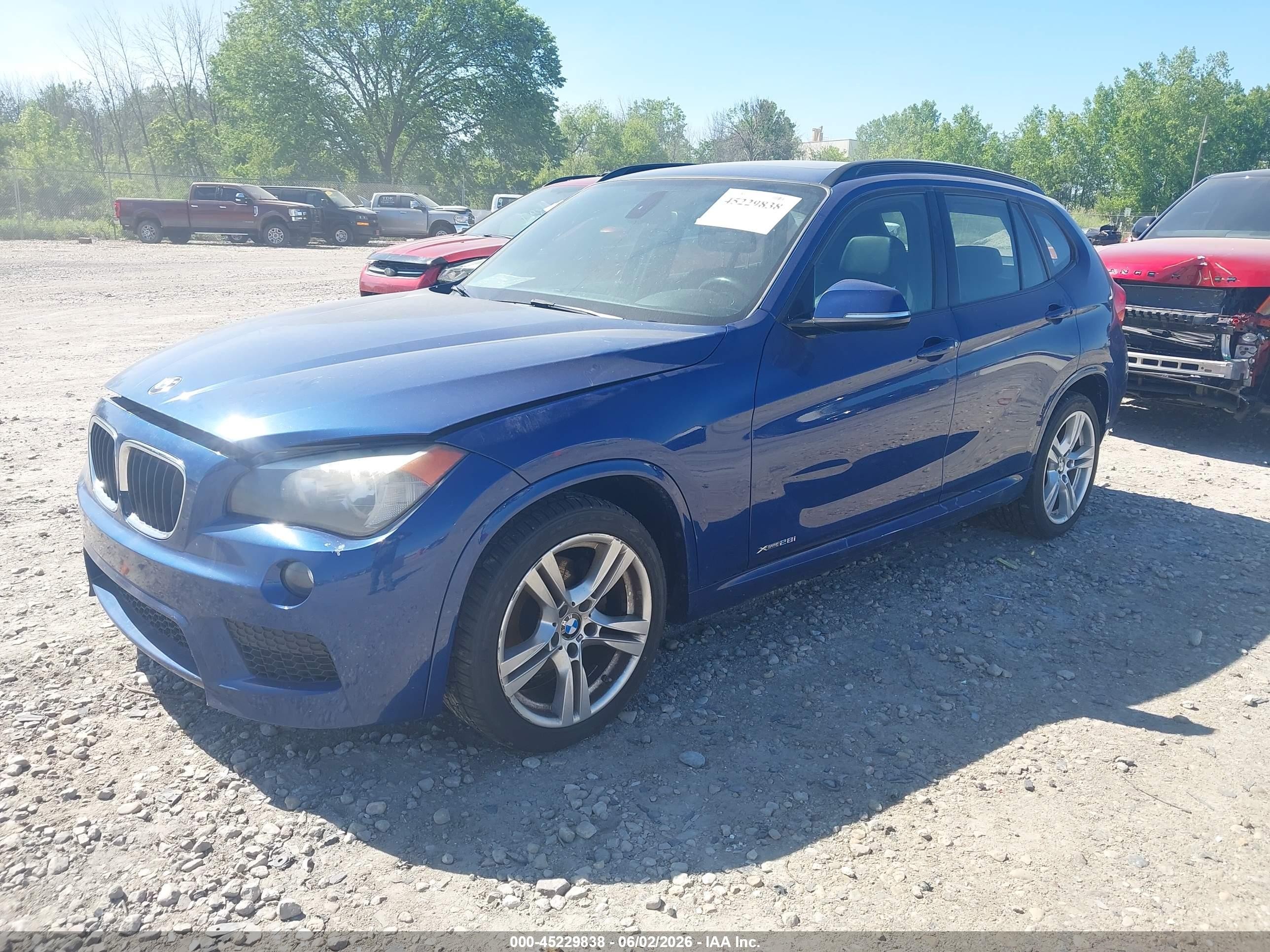 2013 Bmw X1 Xdrive28i Dark Blue vin: WBAVL1C59DVR87682