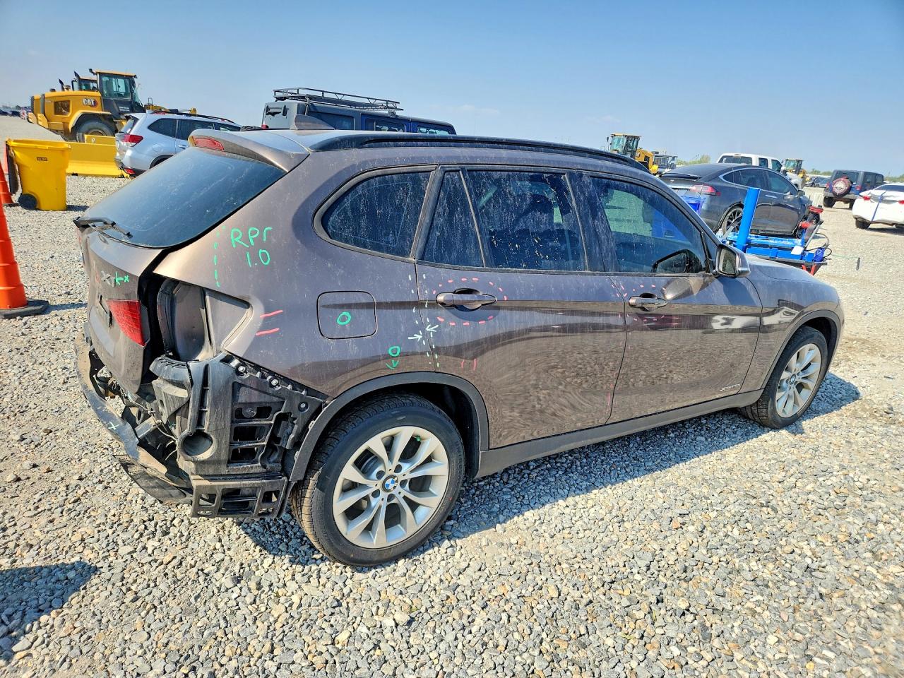 2014 Bmw X1 Xdrive28i Brown vin: WBAVL1C59EVY13337