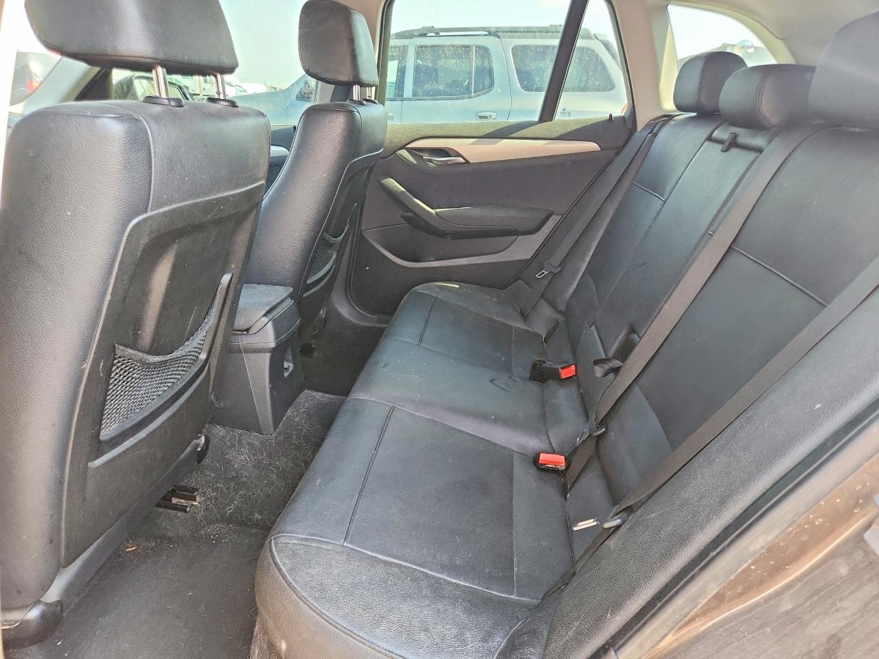 2014 Bmw X1 Xdrive28i Brown vin: WBAVL1C59EVY13337