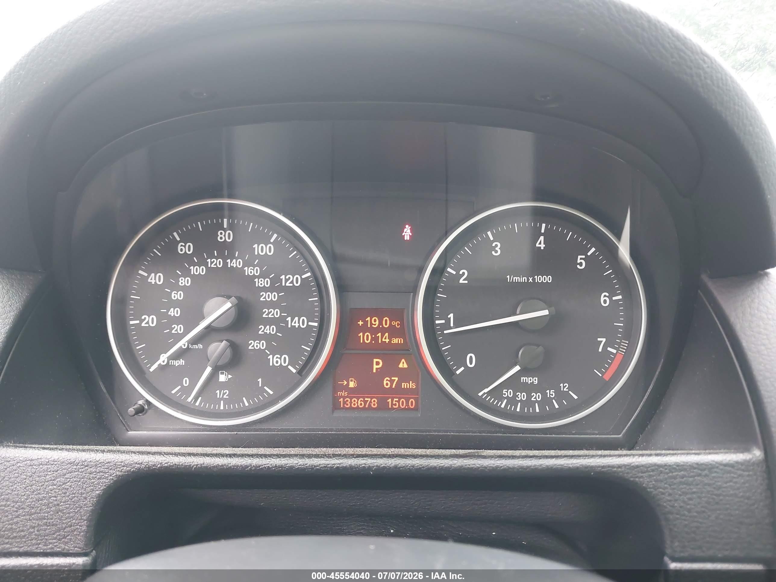 2014 Bmw X1 Xdrive28i Silver vin: WBAVL1C59EVY16447