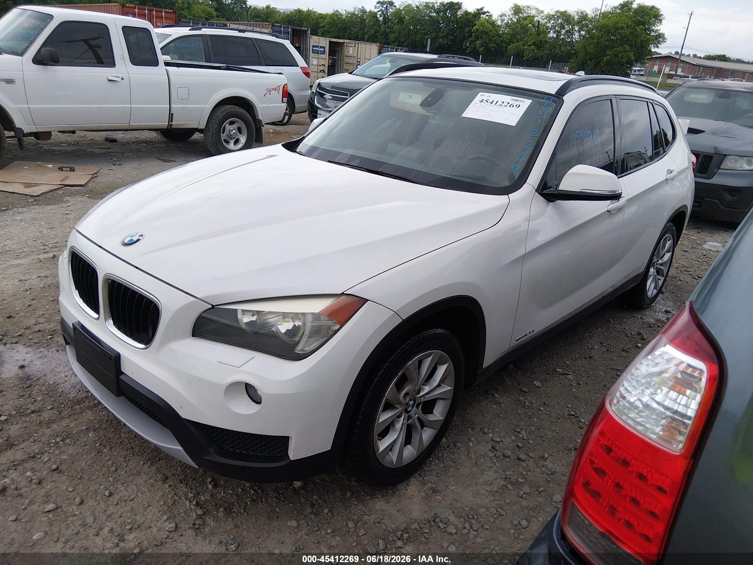 2014 Bmw X1 Xdrive28i White vin: WBAVL1C59EVY22927