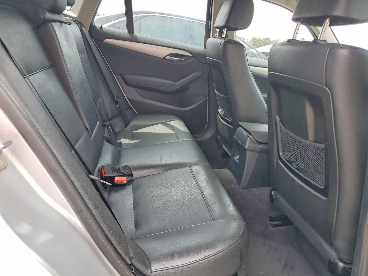 2014 Bmw X1 Xdrive28i Silver vin: WBAVL1C59EVY23365