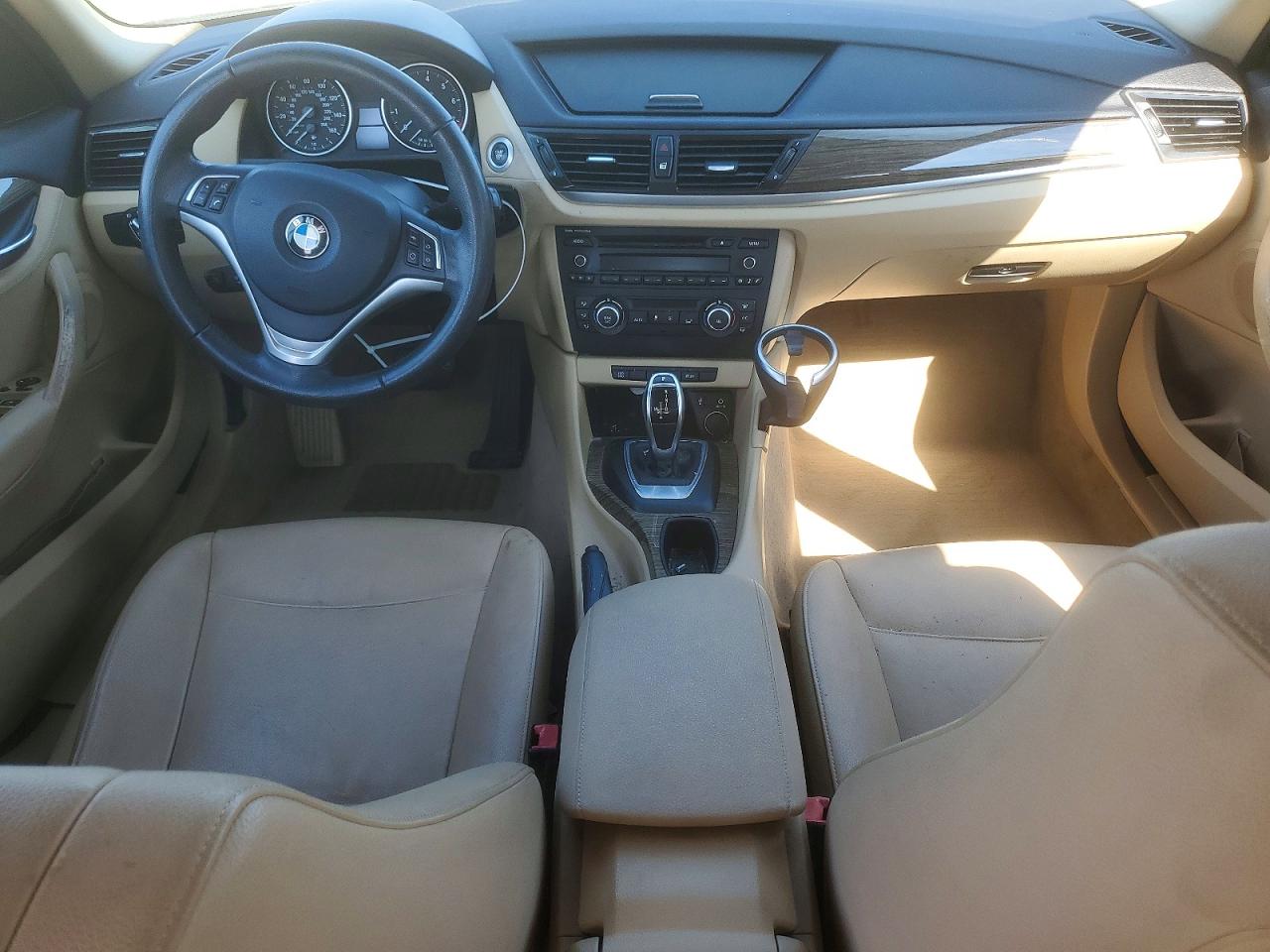 2015 Bmw X1 Xdrive28i White vin: WBAVL1C59FVY28695