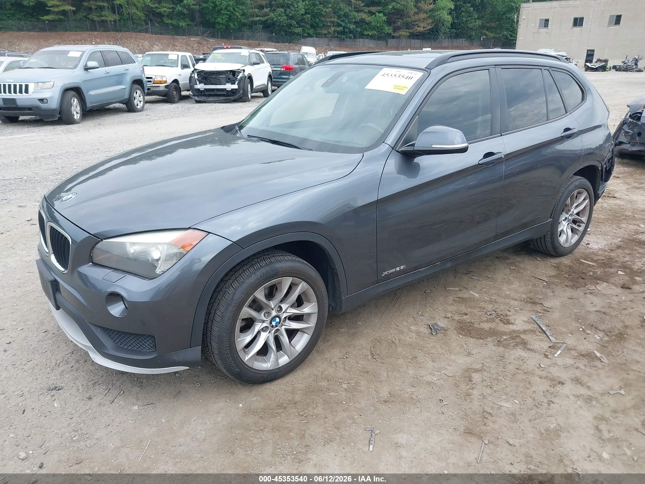 2015 Bmw X1 Xdrive28i Gray vin: WBAVL1C59FVY33671