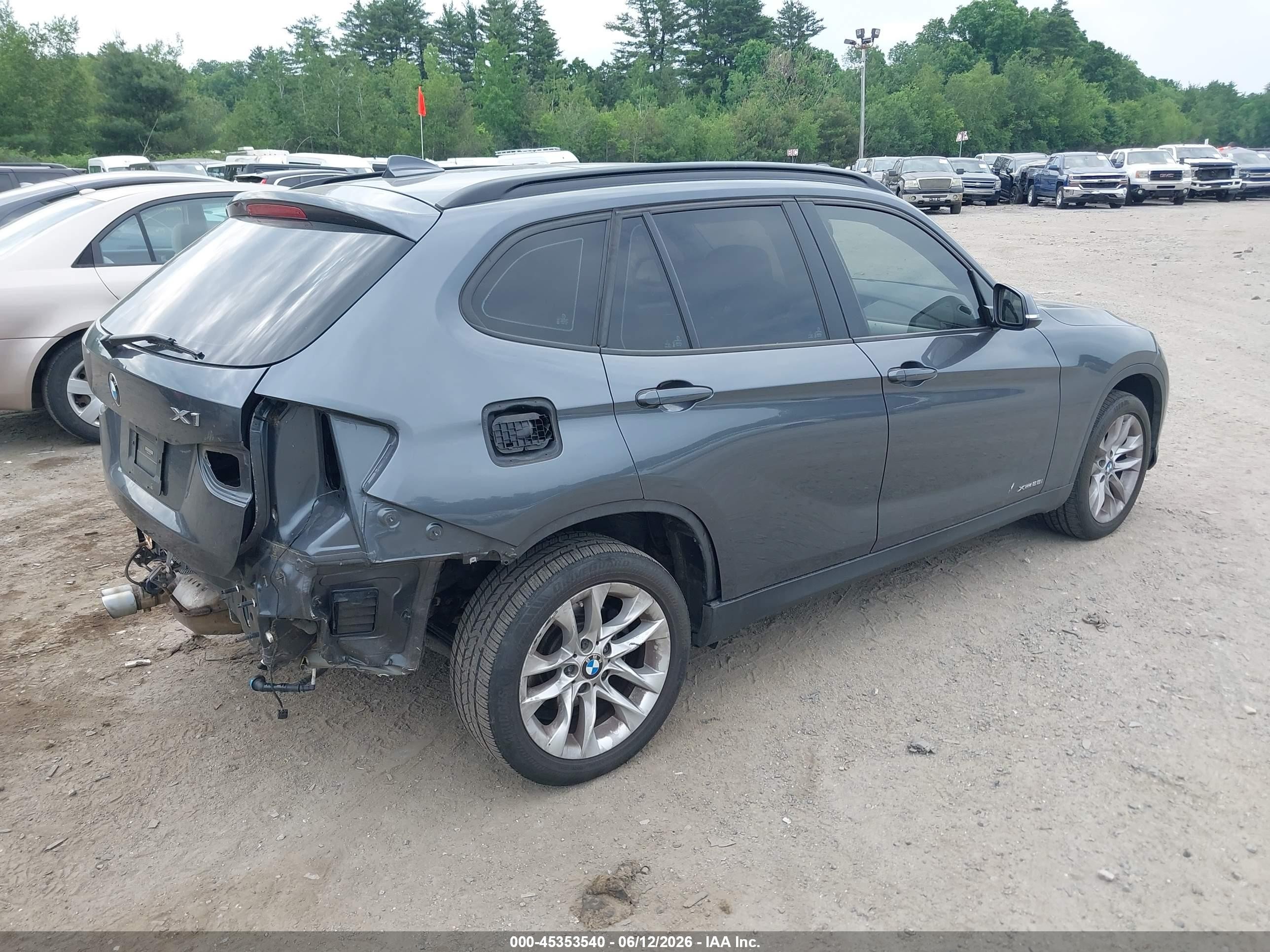 2015 Bmw X1 Xdrive28i Gray vin: WBAVL1C59FVY33671