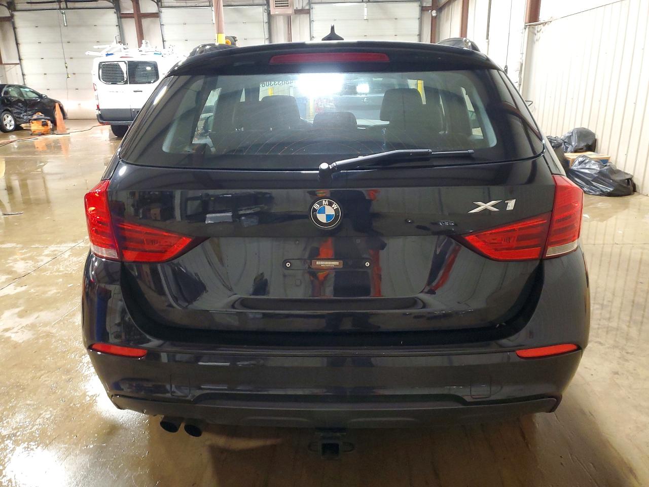 2015 Bmw X1 Xdrive28i Black vin: WBAVL1C59FVY35162