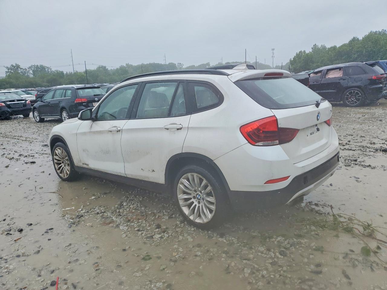 2013 Bmw X1 Xdrive28i White vin: WBAVL1C5XDVR82006