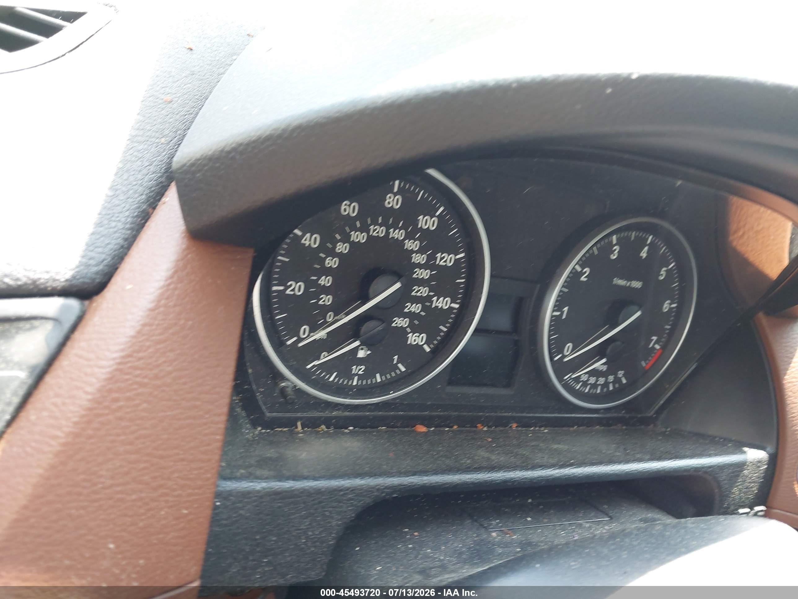 2013 Bmw X1 Xdrive28i Черный vin: WBAVL1C5XDVR84838