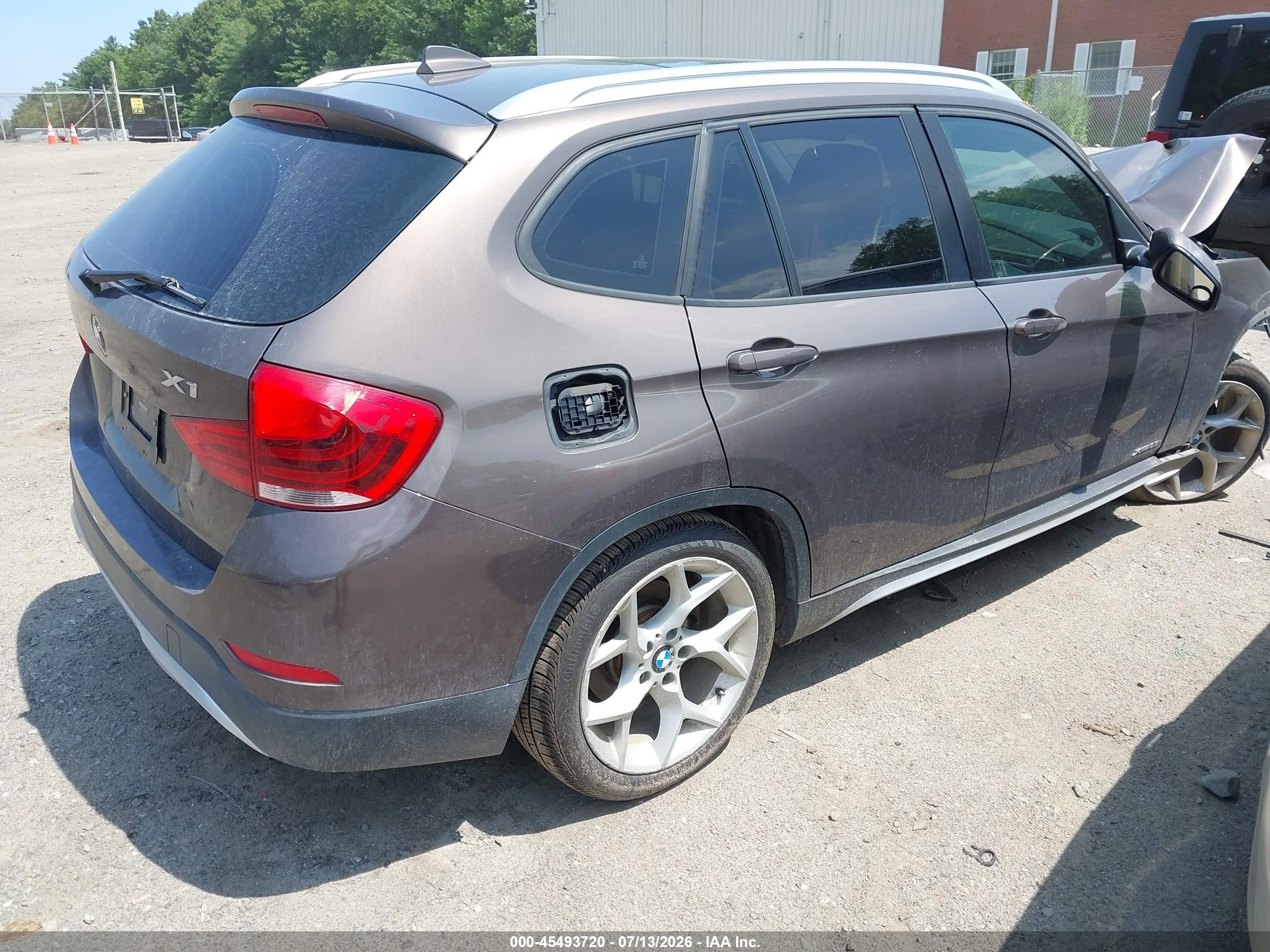 2013 Bmw X1 Xdrive28i Черный vin: WBAVL1C5XDVR84838