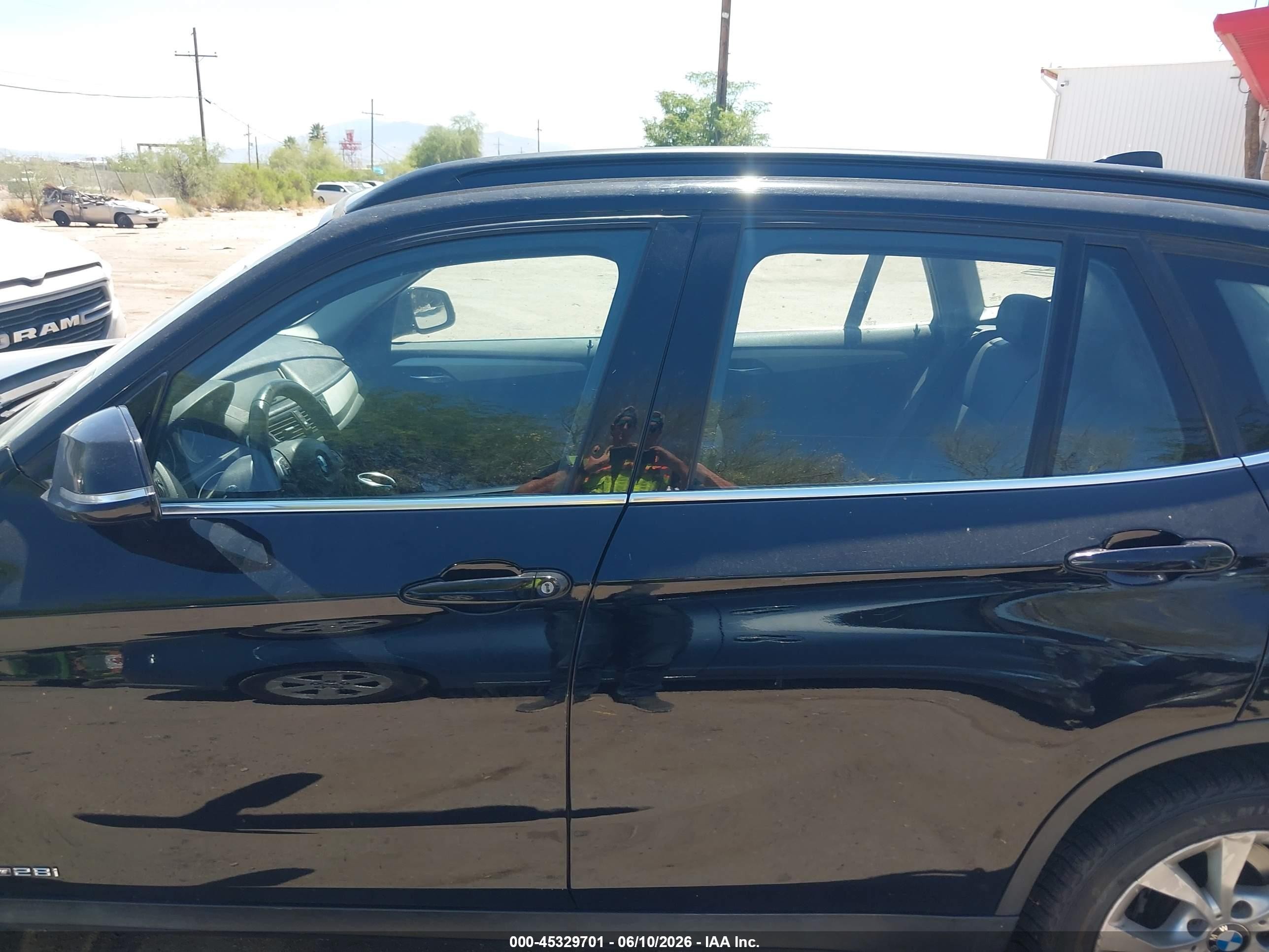 2013 Bmw X1 Xdrive28i Black vin: WBAVL1C5XDVR87125