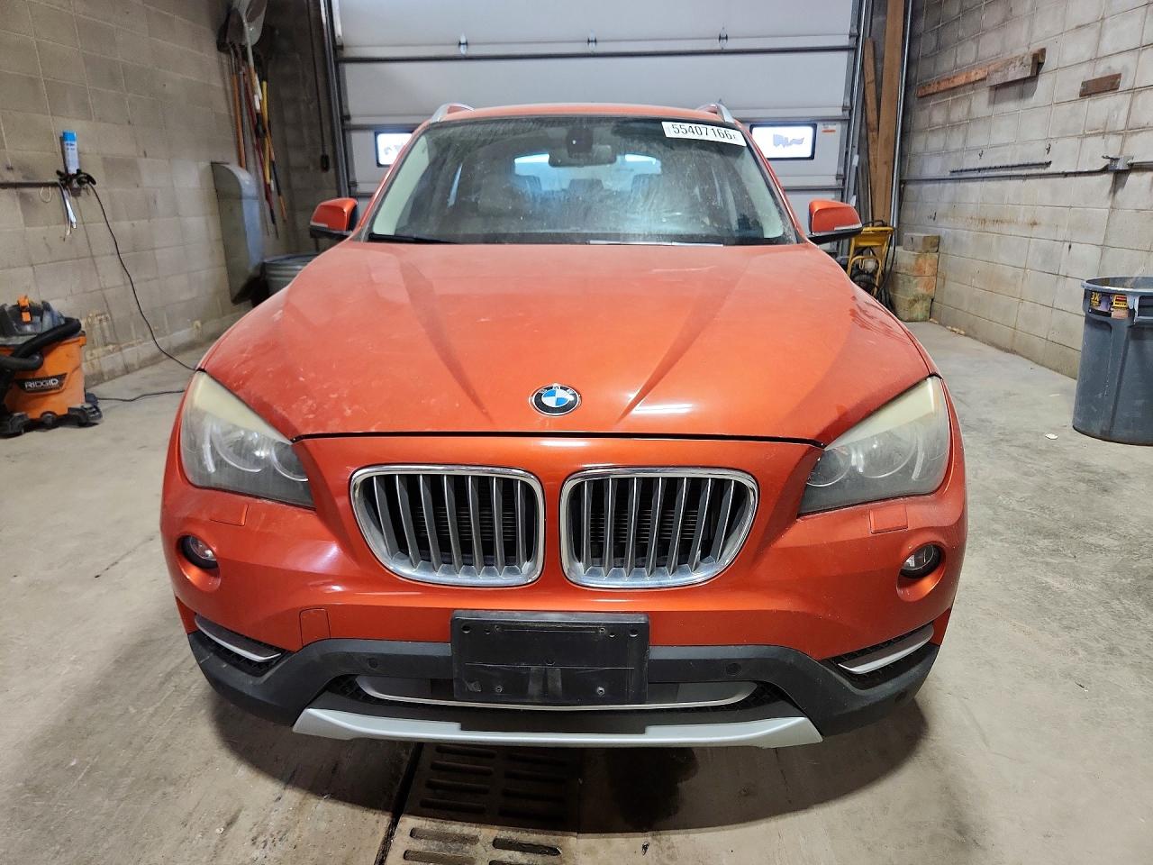 2013 Bmw X1 Xdrive28i Orange vin: WBAVL1C5XDVR87383
