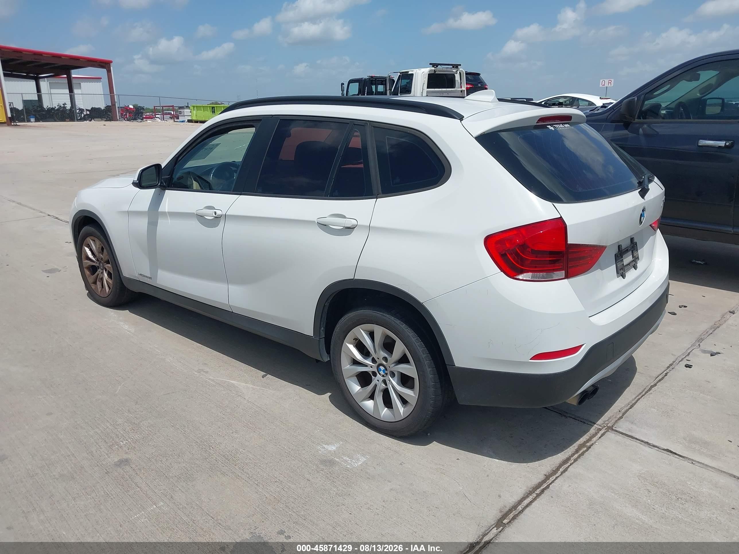 2013 Bmw X1 Xdrive28i White vin: WBAVL1C5XDVR88467
