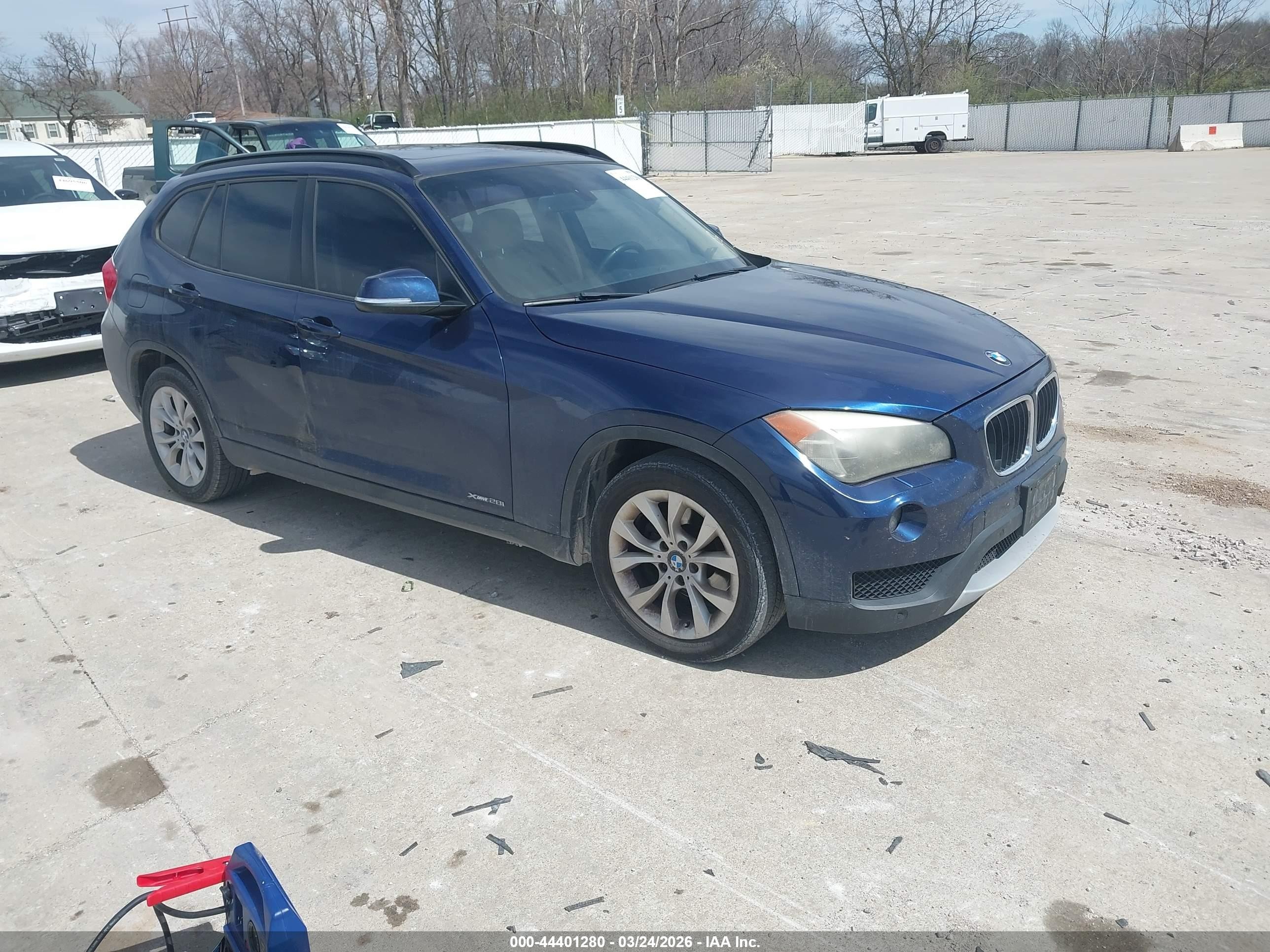 2013 Bmw X1 Xdrive28i Blue vin: WBAVL1C5XDVR92499