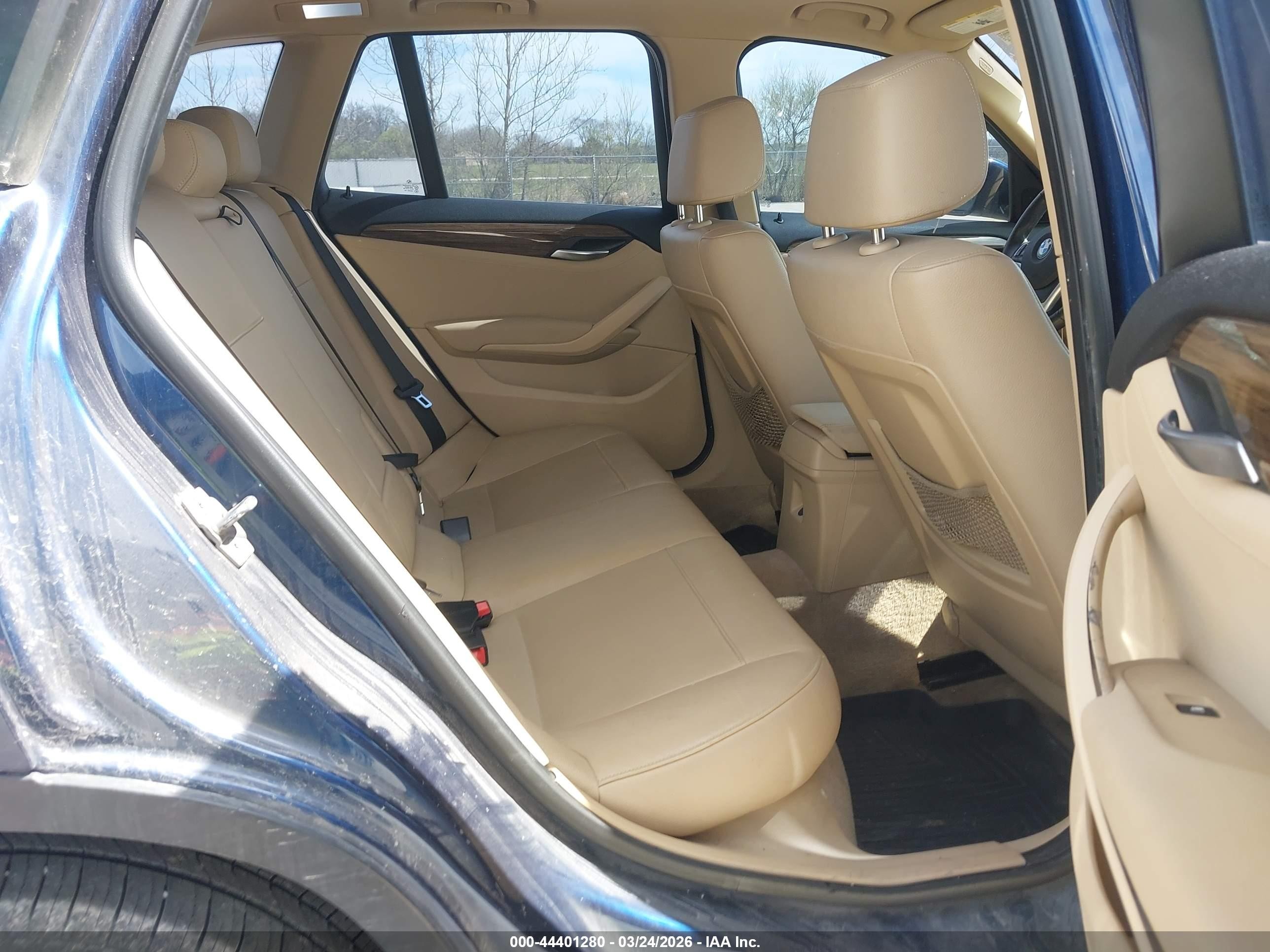 2013 Bmw X1 Xdrive28i Blue vin: WBAVL1C5XDVR92499