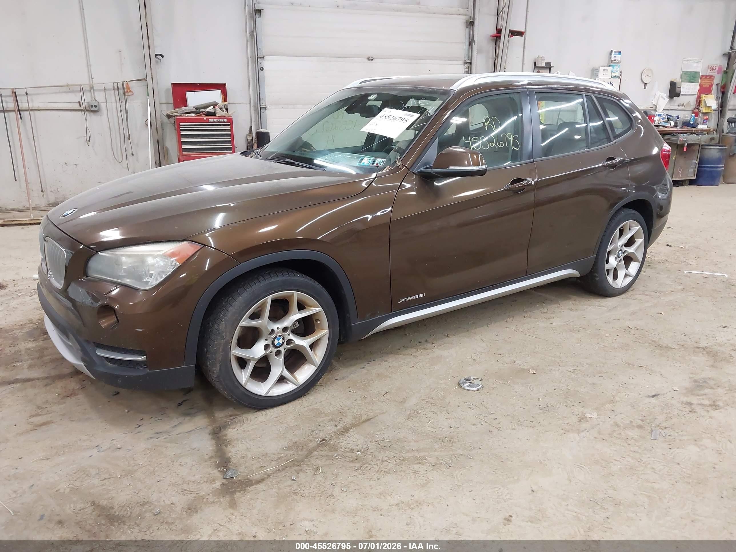 2014 Bmw X1 Xdrive28i Brown vin: WBAVL1C5XEVY11323
